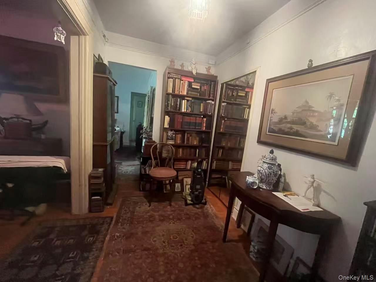 Coop Pinehurst Avenue Manhattan, NY 10033, MLS-978454-21