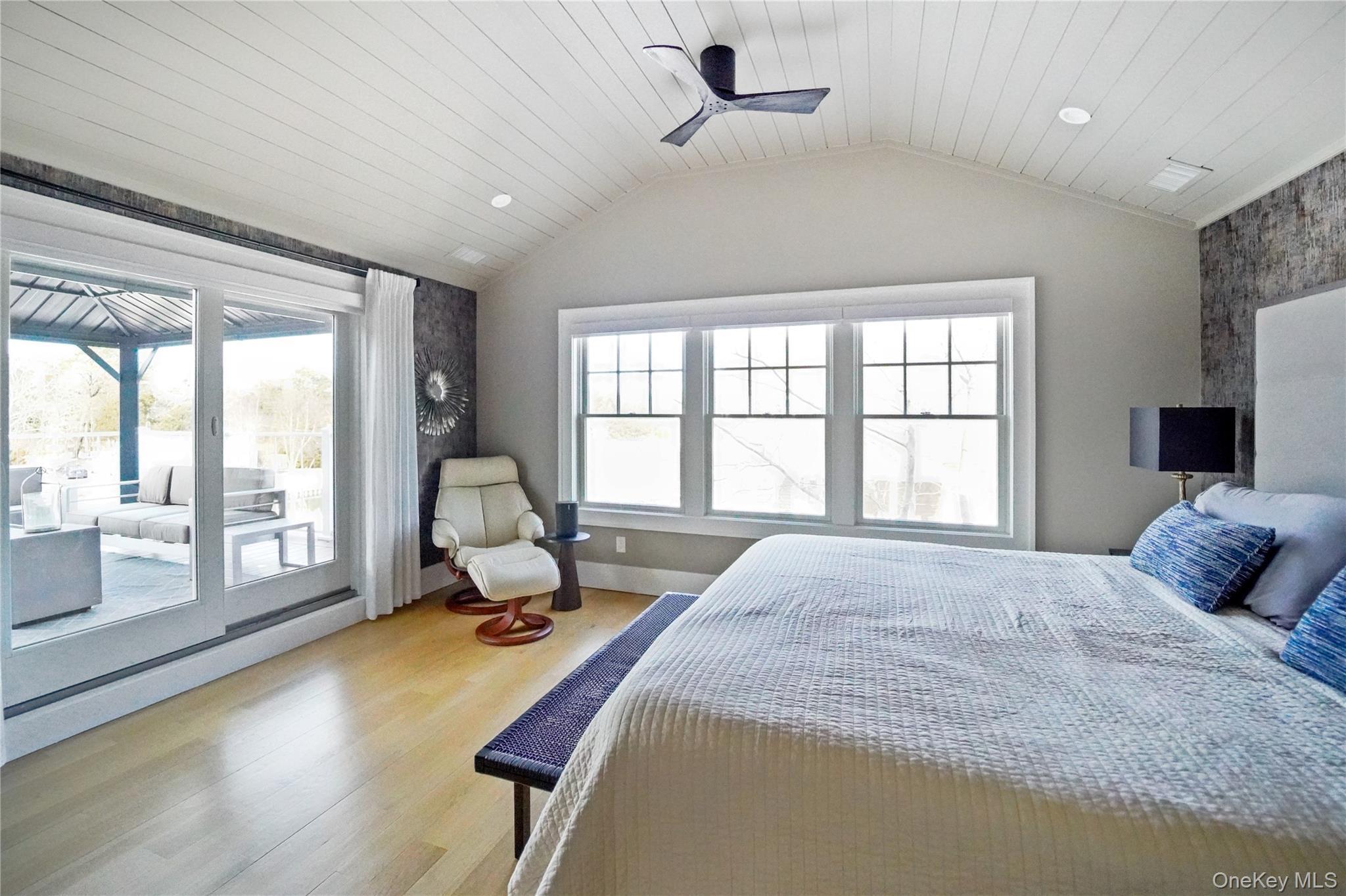 Single Family Foster Avenue Suffolk County, NY 11946, MLS-978457-17