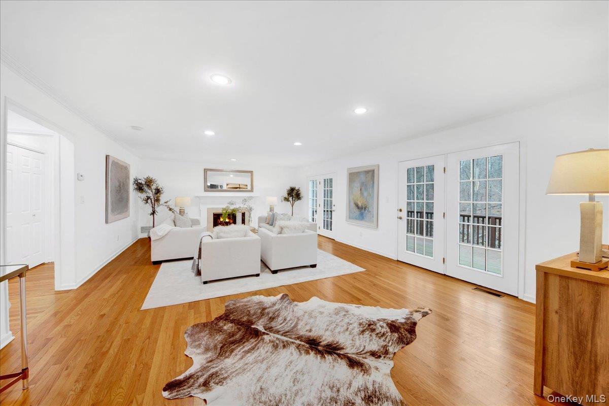 Condo Old Town Crossing  Westchester County, NY 10549, MLS-978472-10