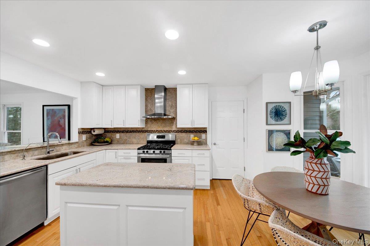 Condo Old Town Crossing  Westchester County, NY 10549, MLS-978472-17