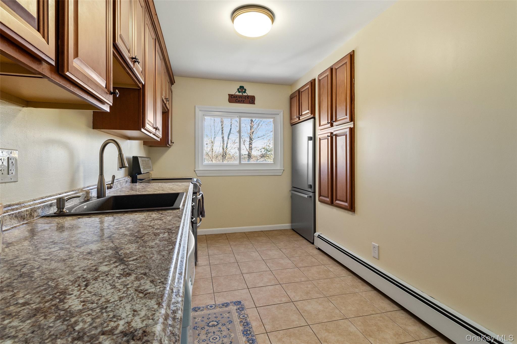 Single Family Hillside  Putnam County, NY 10541, MLS-978474-18