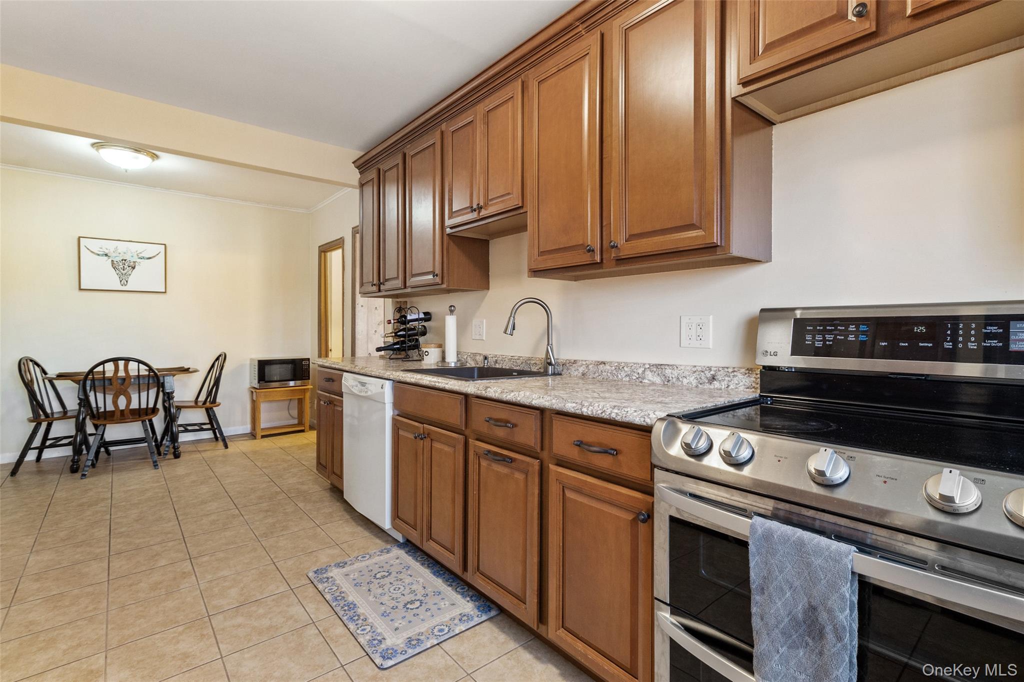 Single Family Hillside  Putnam County, NY 10541, MLS-978474-19