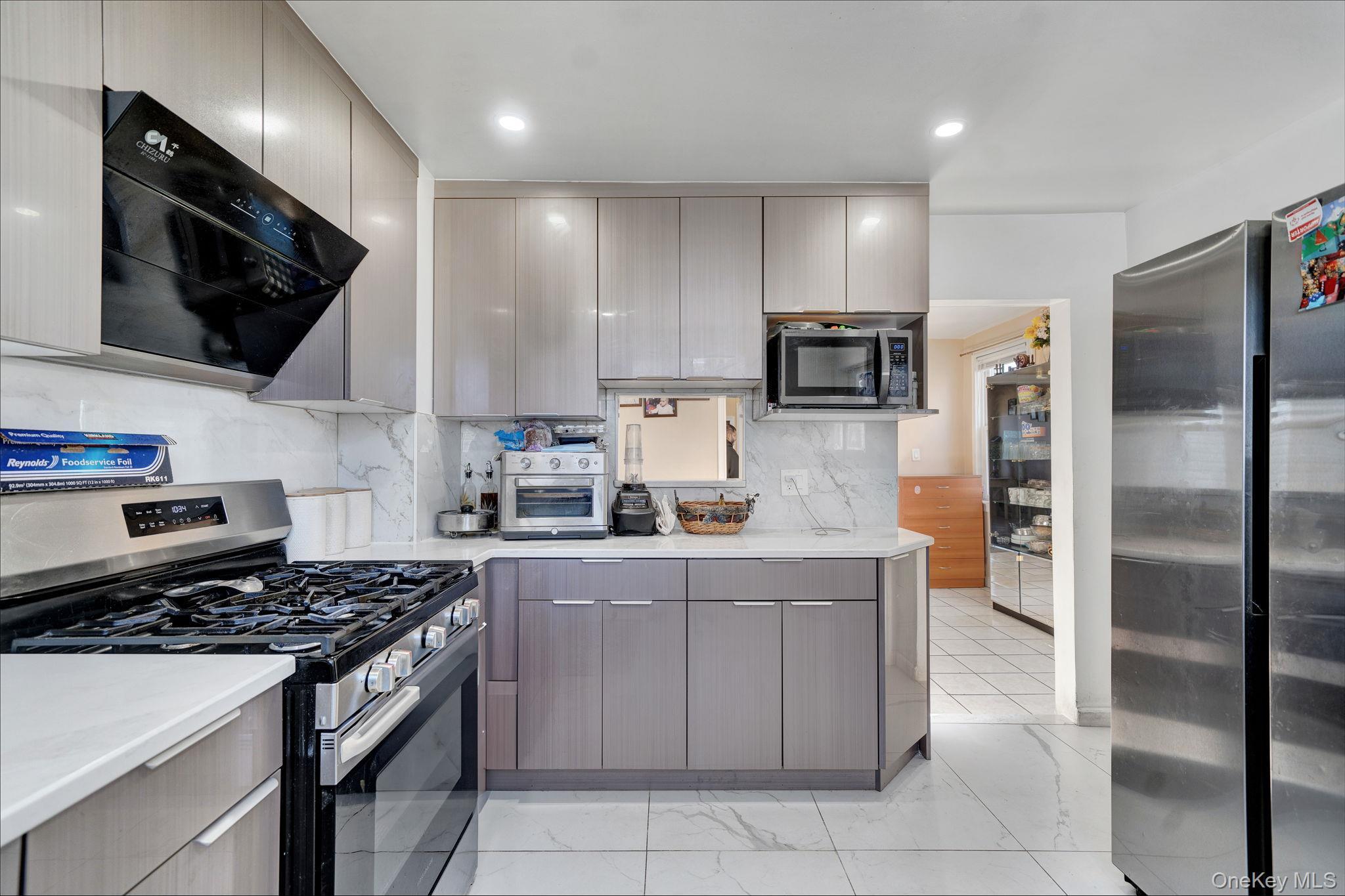 Single Family 218th  Queens, NY 11428, MLS-978495-11