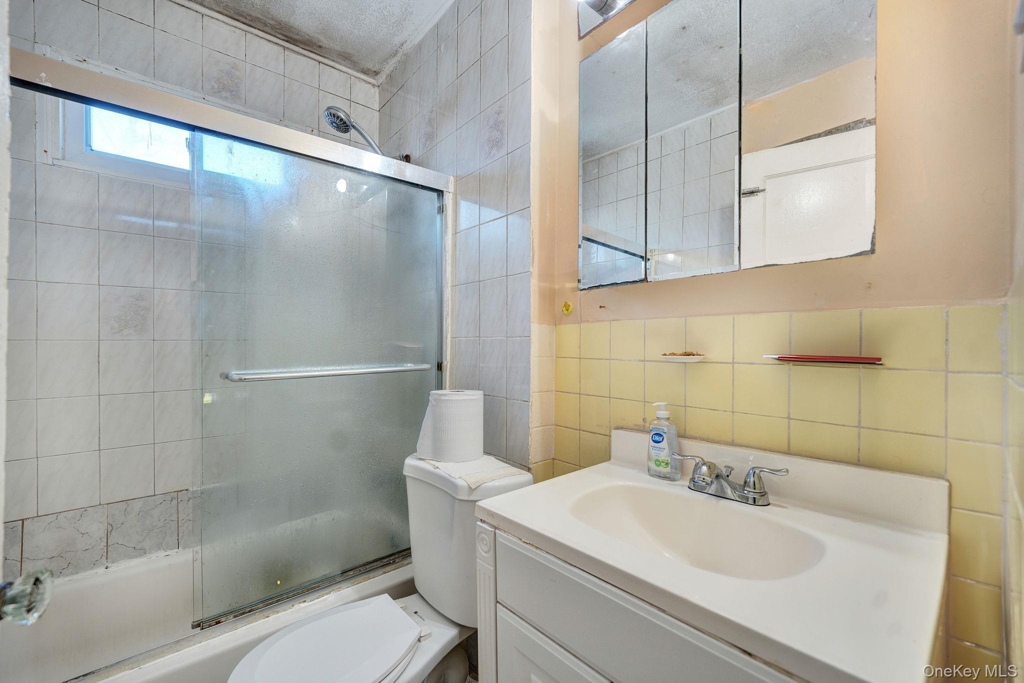 Single Family 218th  Queens, NY 11428, MLS-978495-19