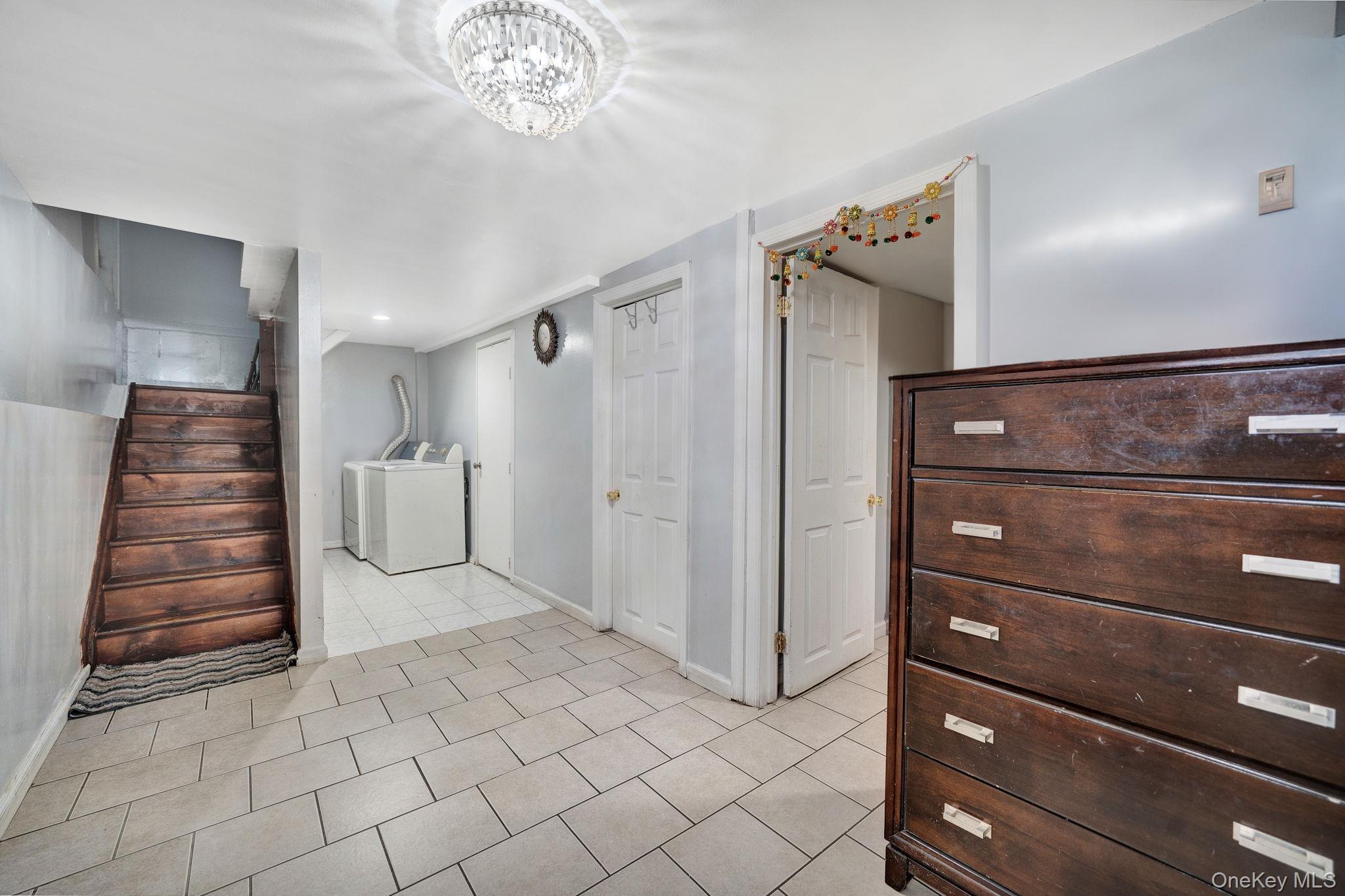 Single Family 218th  Queens, NY 11428, MLS-978495-21