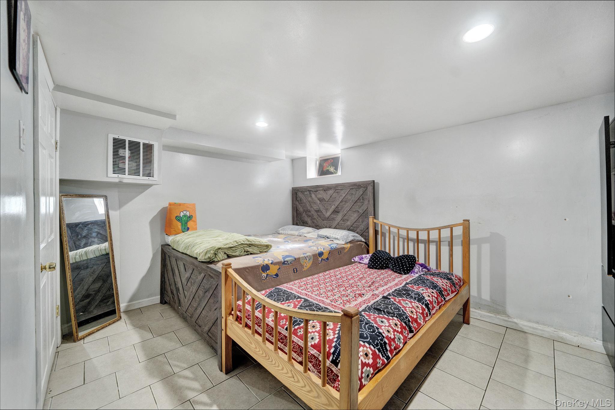 Single Family 218th  Queens, NY 11428, MLS-978495-25