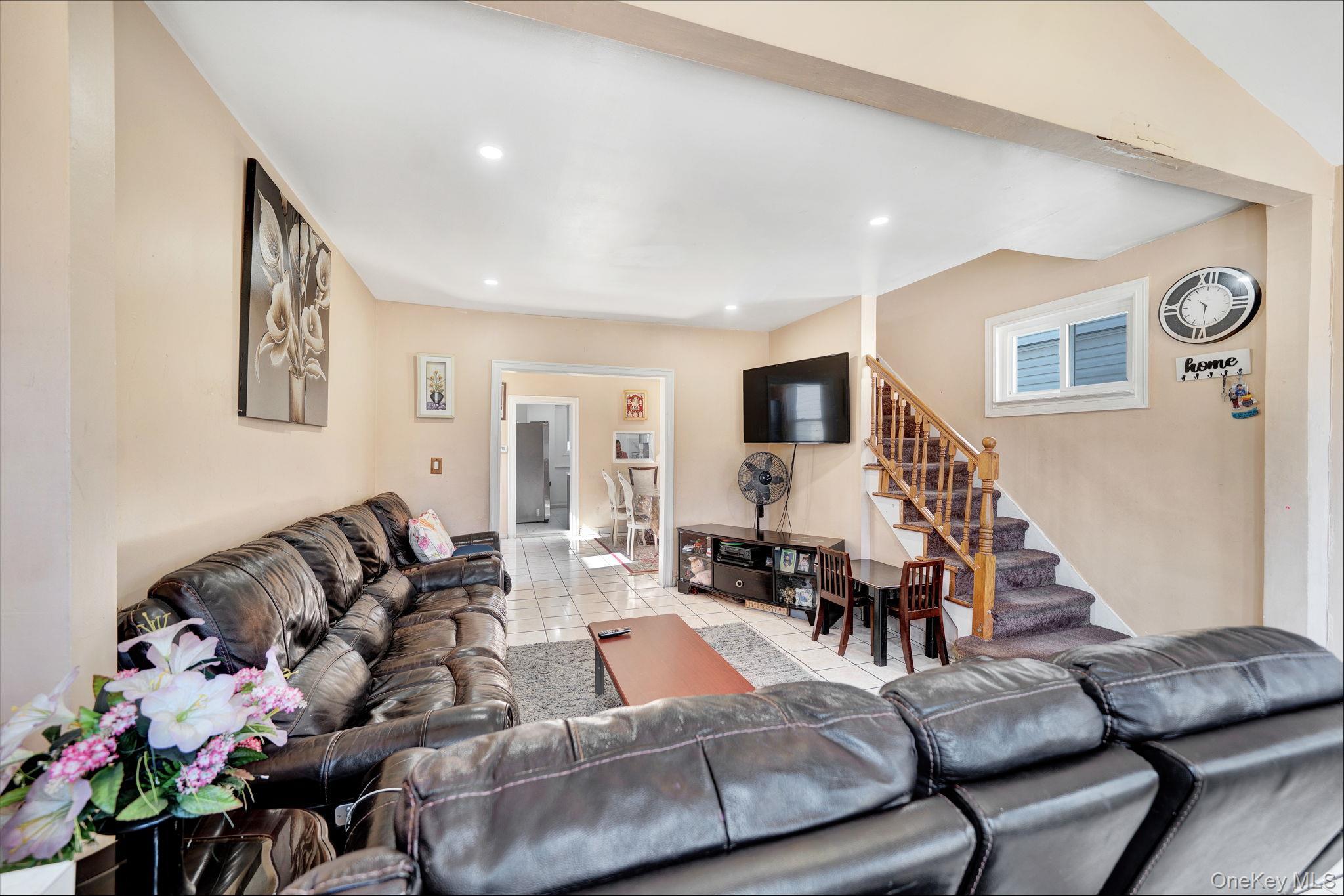 Single Family 218th  Queens, NY 11428, MLS-978495-4