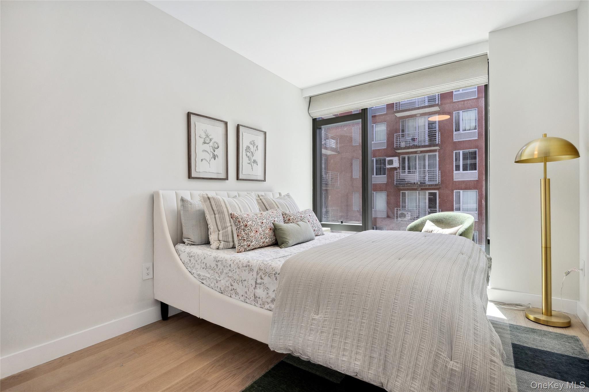 Condo Parsons  Queens, NY 11354, MLS-978510-23