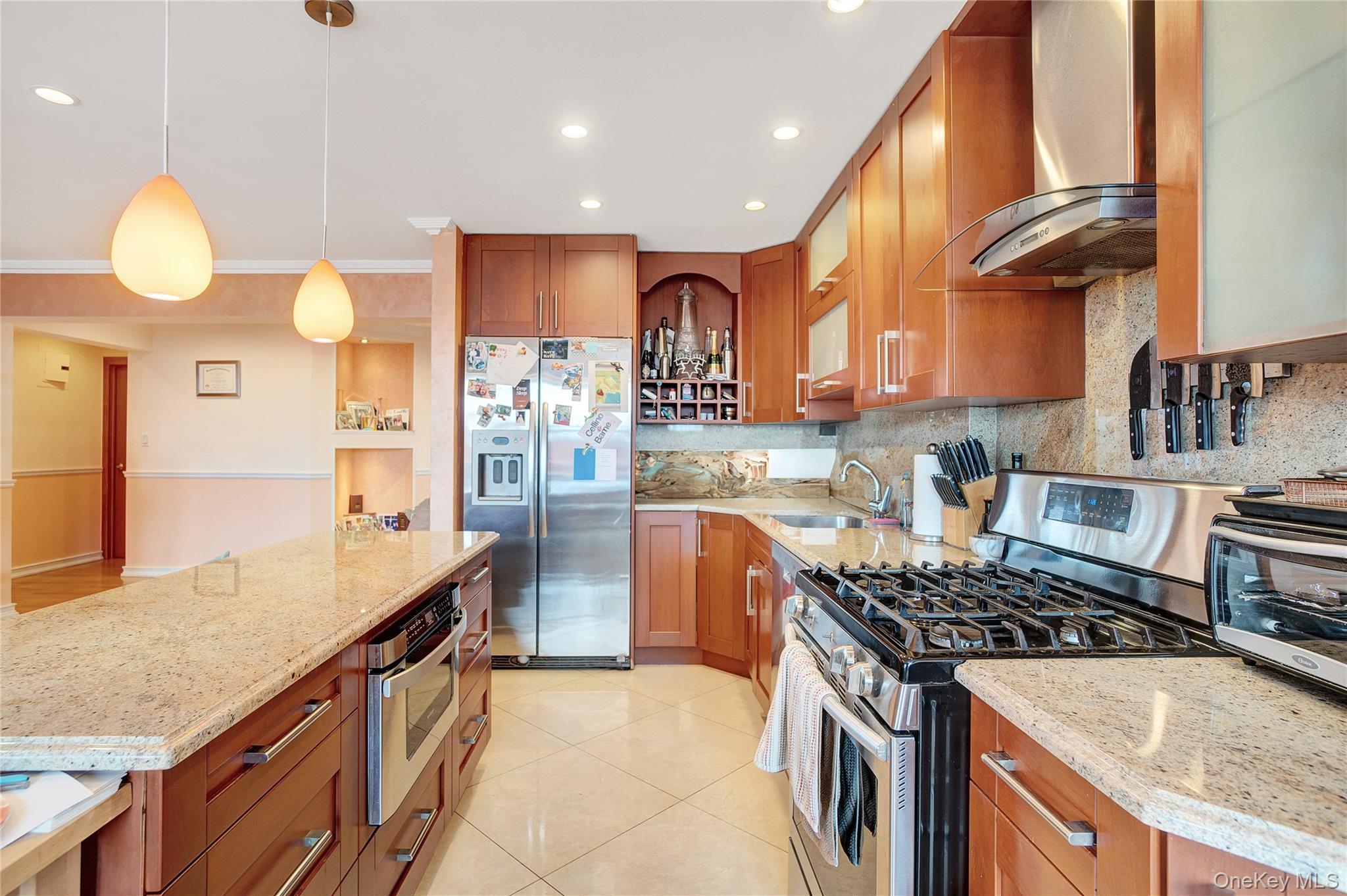 Coop Coyle Brooklyn, NY 11235, MLS-978521-11