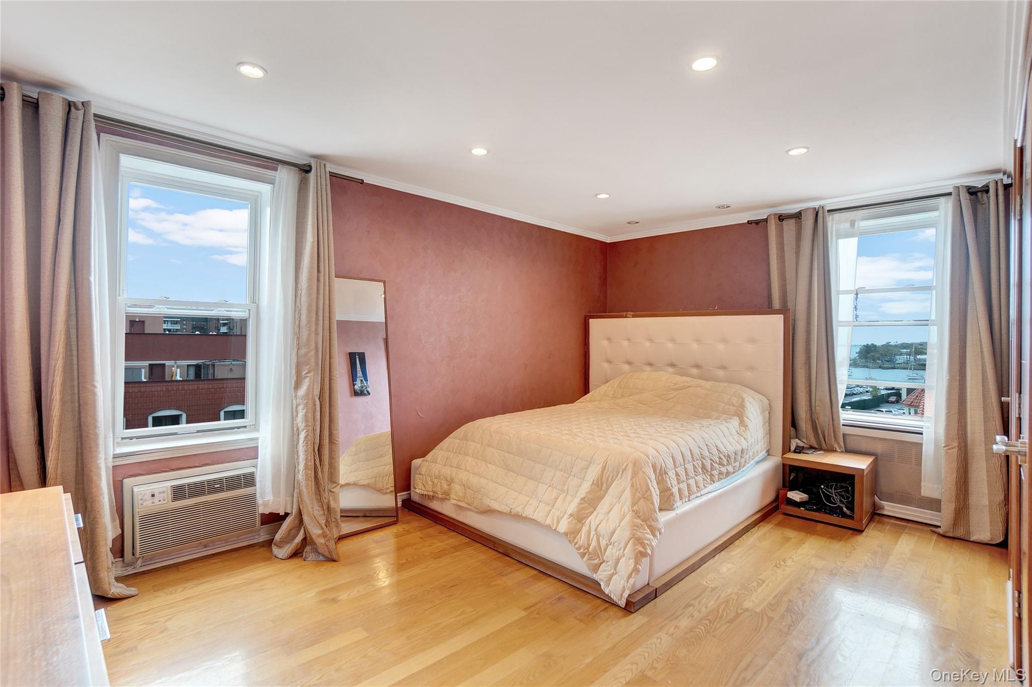 Coop Coyle Brooklyn, NY 11235, MLS-978521-21