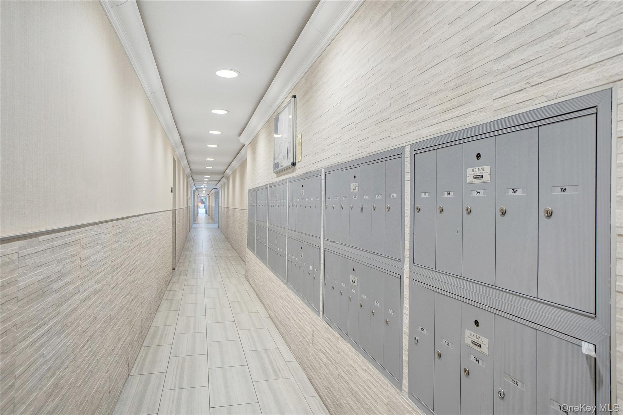 Coop Coyle Brooklyn, NY 11235, MLS-978521-35