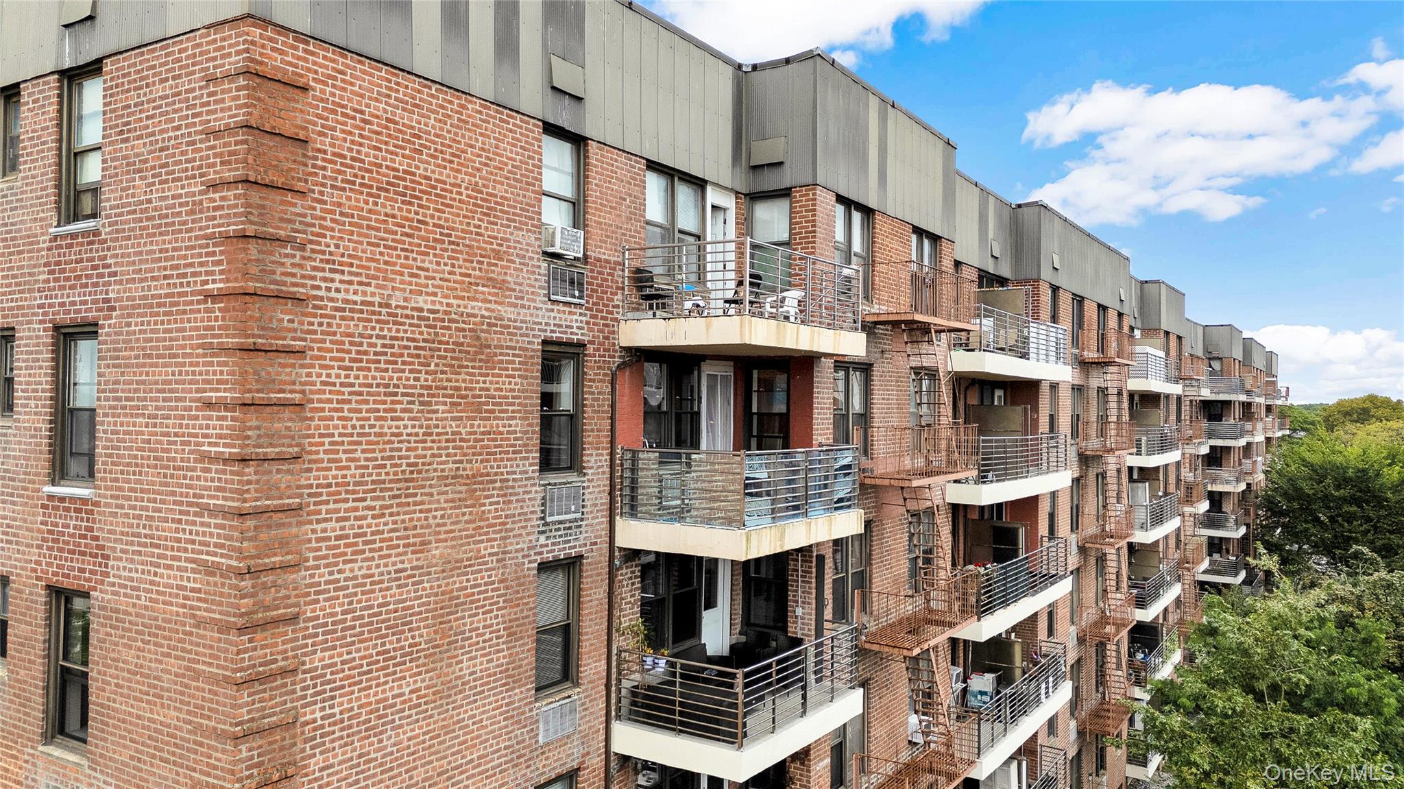 Coop Coyle Brooklyn, NY 11235, MLS-978521-5