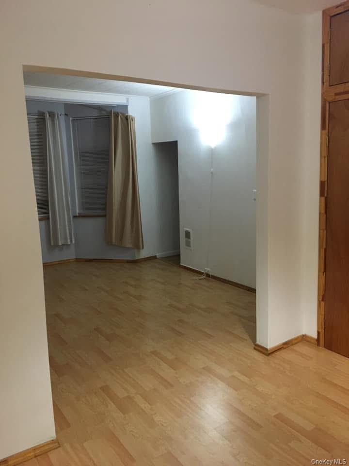 Single Family 80th Avenue Queens, NY 11385, MLS-978529-12