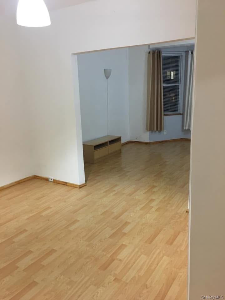Single Family 80th Avenue Queens, NY 11385, MLS-978529-13