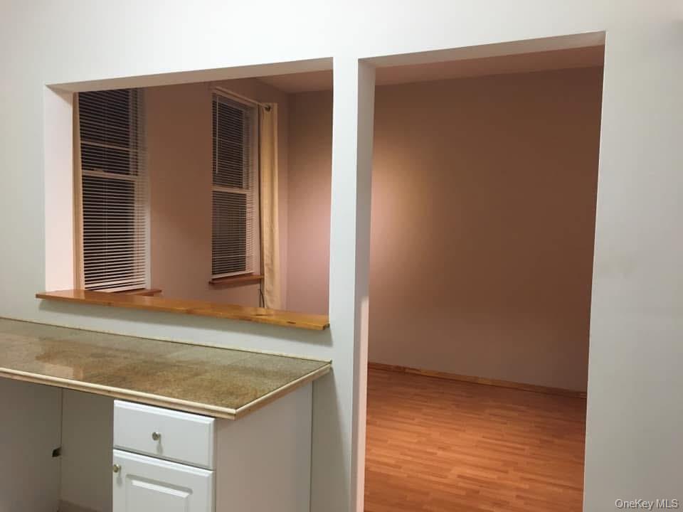 Single Family 80th Avenue Queens, NY 11385, MLS-978529-14