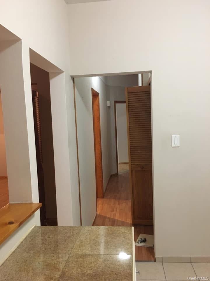Single Family 80th Avenue Queens, NY 11385, MLS-978529-16