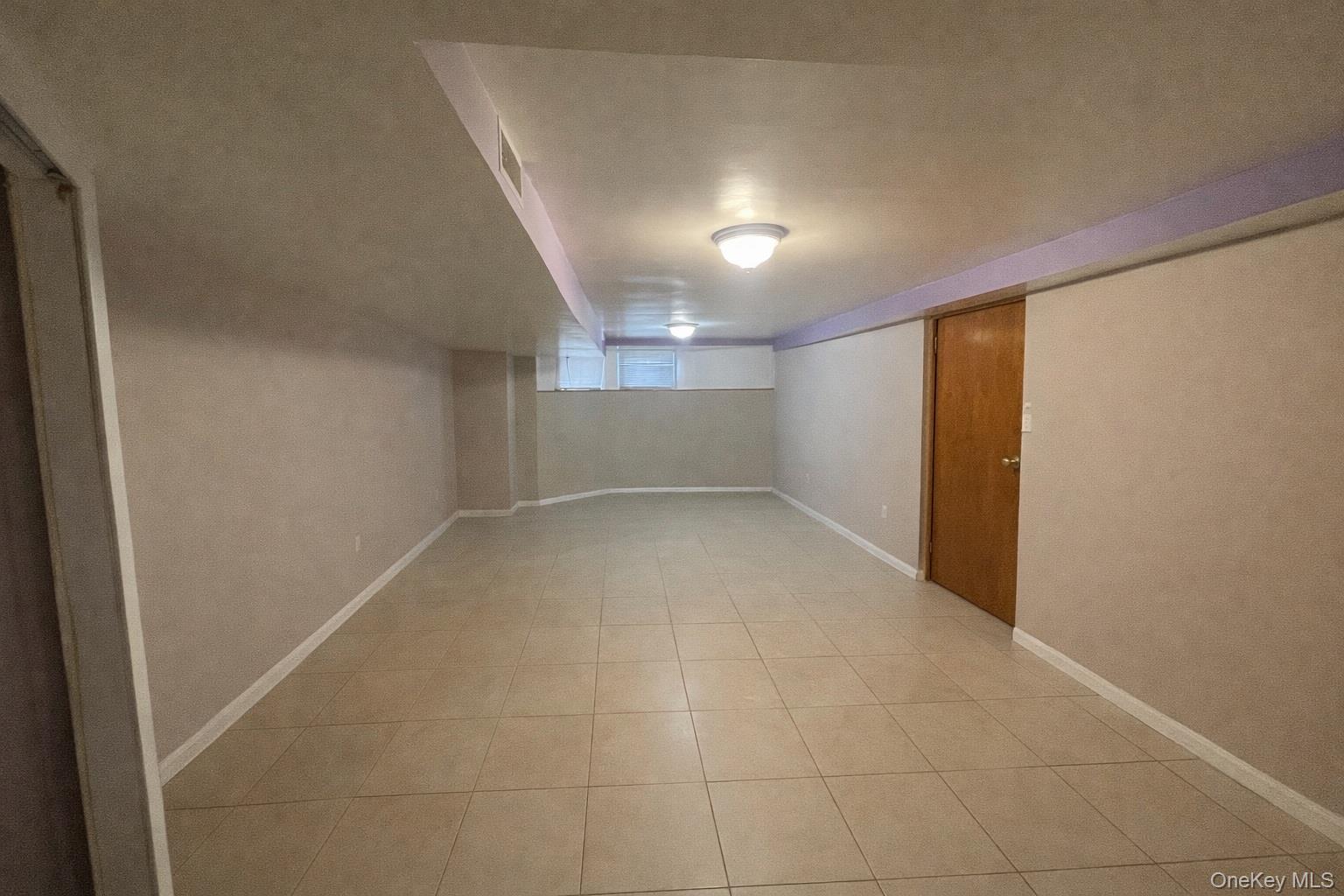 Single Family 80th Avenue Queens, NY 11385, MLS-978529-20