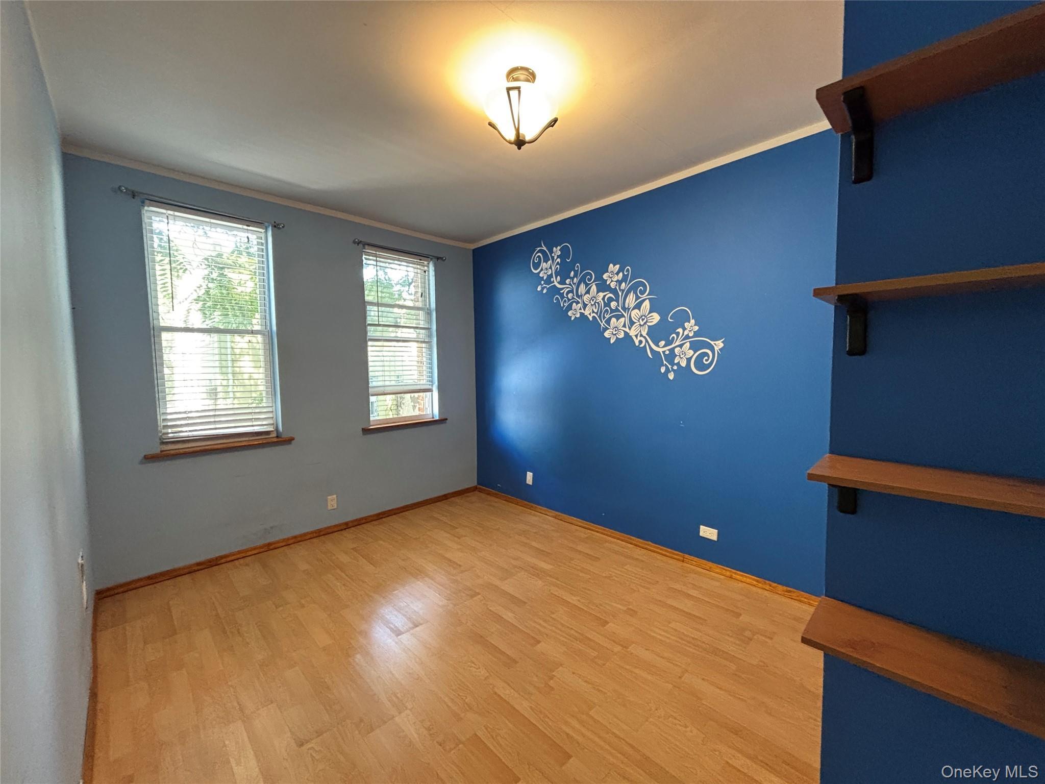 Single Family 80th Avenue Queens, NY 11385, MLS-978529-9