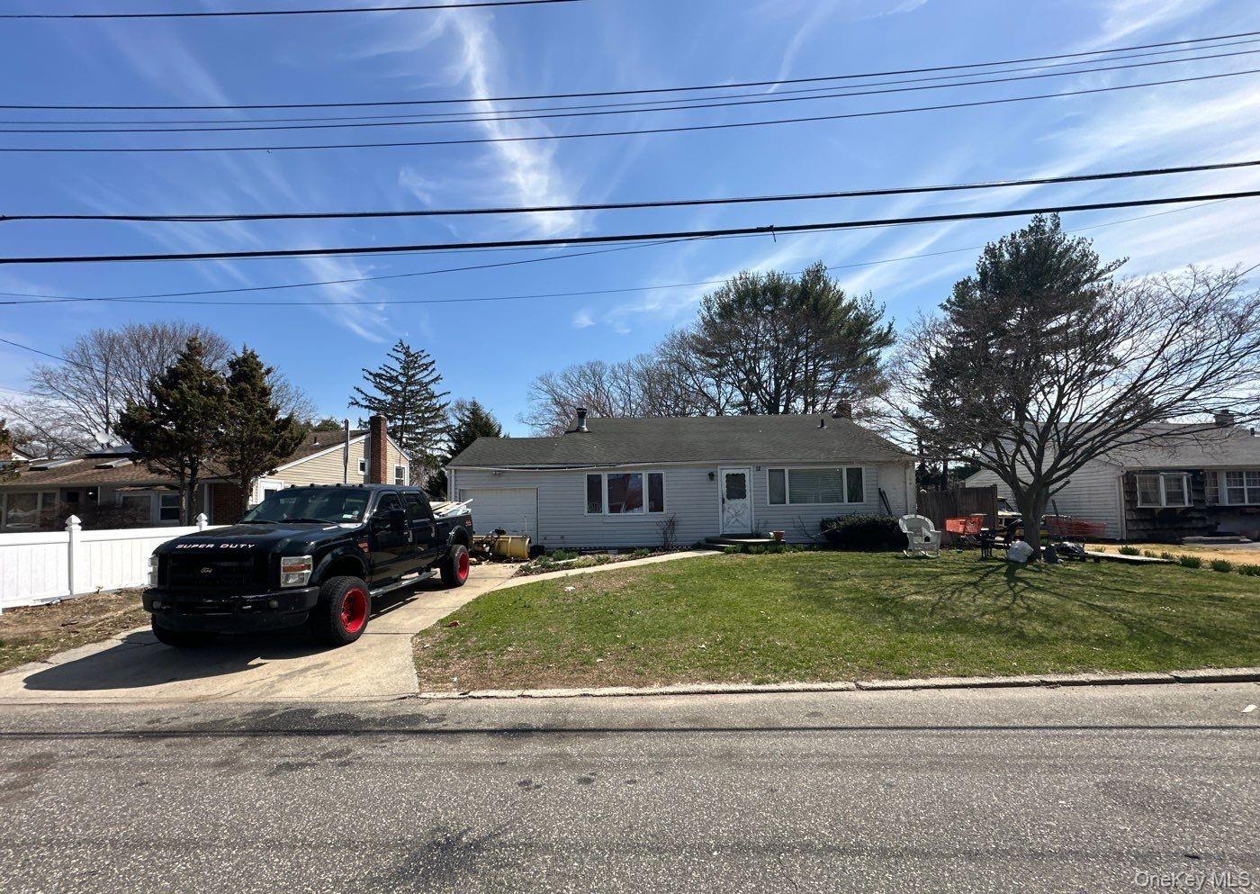 Single Family Glenwood  Suffolk County, NY 11743, MLS-978531-4
