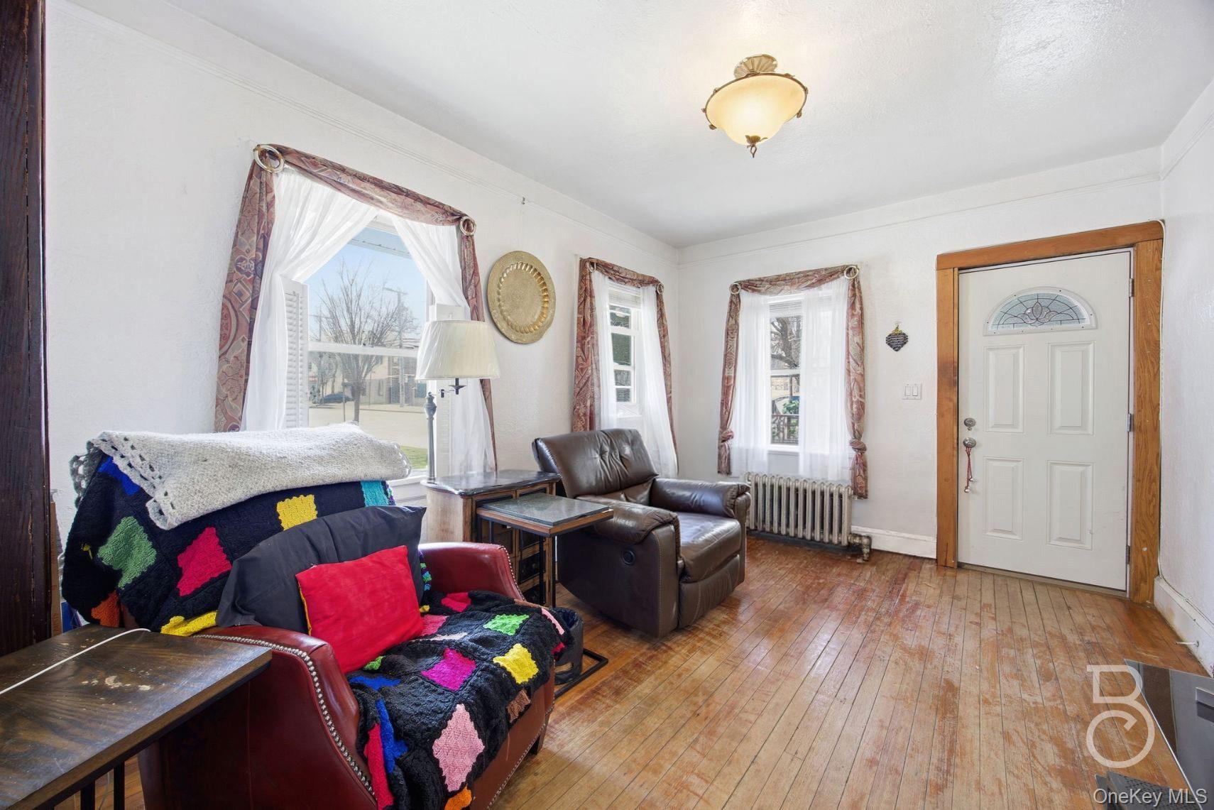 Single Family 48th Queens, NY 11364, MLS-978533-7