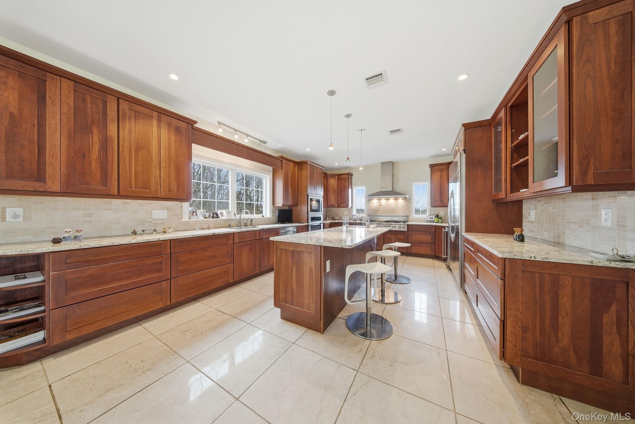 Single Family Breeze Hill  Orange County, NY 10958, MLS-978541-10