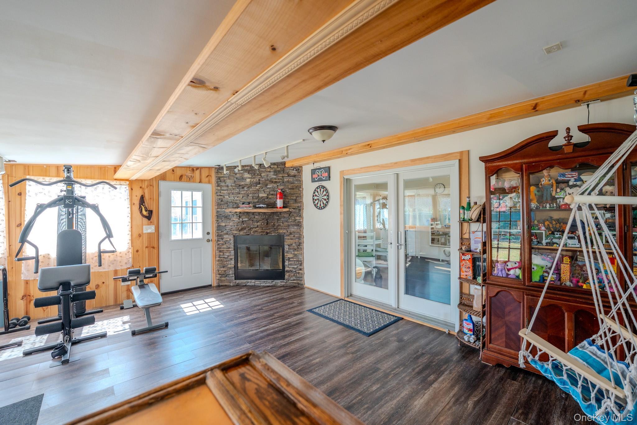 Single Family Manor Drive Suffolk County, NY 11967, MLS-978553-12