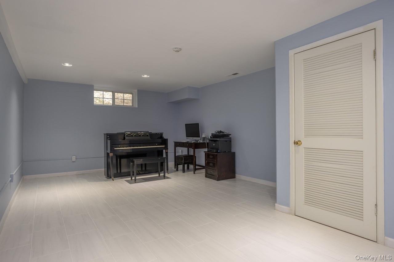 Condo Eagle Ridge  Rockland County, NY 10954, MLS-978556-23