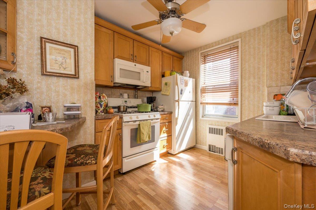 Coop Dubois Ave  Nassau County, NY 11581, MLS-978557-9