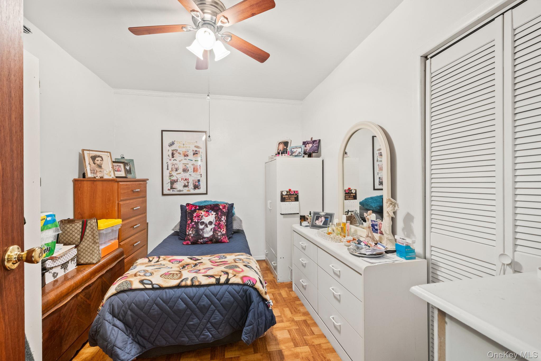 Single Family Calhoun  Bronx, NY 10465, MLS-978562-15