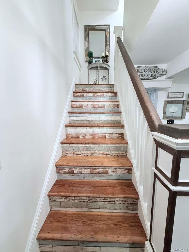 Single Family Bruynswick  Ulster County, NY 12589, MLS-978565-12