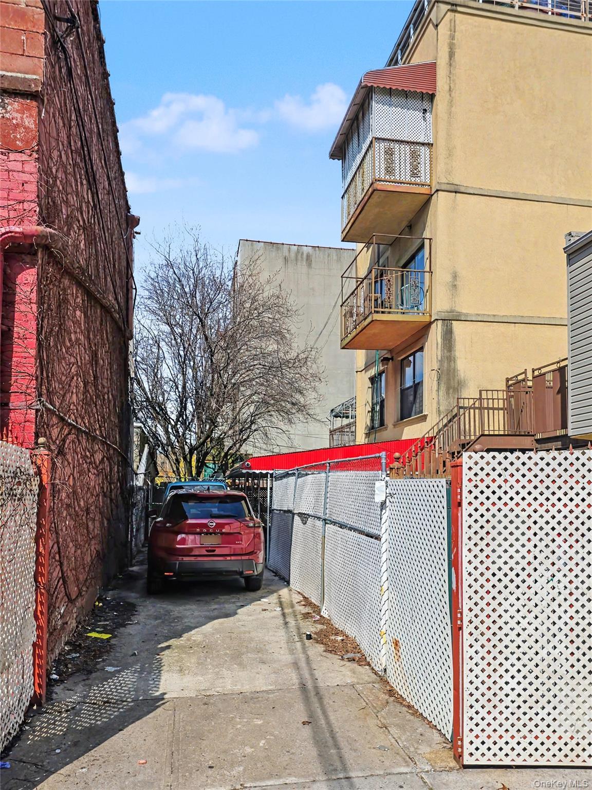 Single Family 3rd  Brooklyn, NY 11211, MLS-978567-10