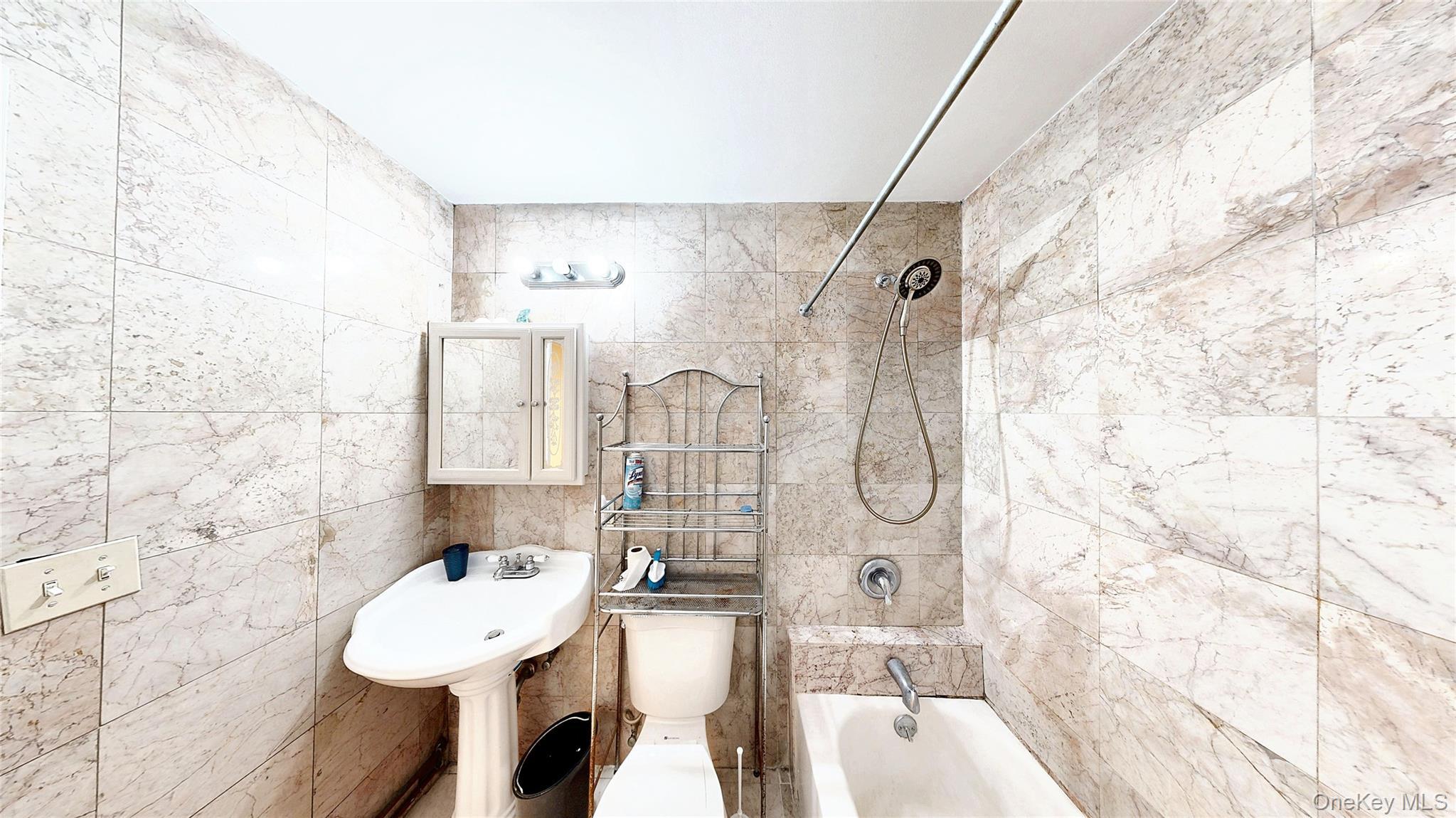 Single Family 3rd  Brooklyn, NY 11211, MLS-978567-12