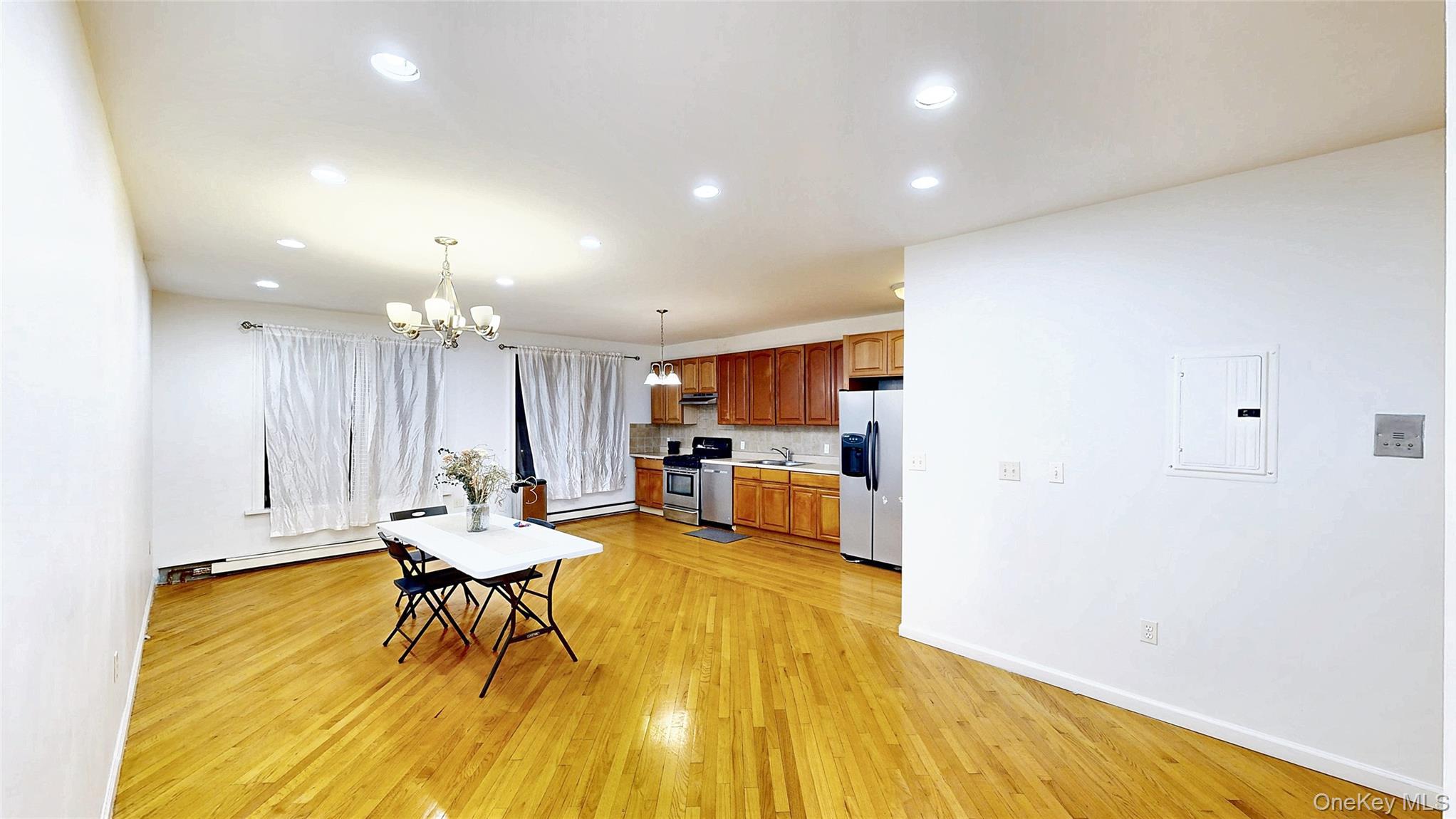 Single Family 3rd  Brooklyn, NY 11211, MLS-978567-24