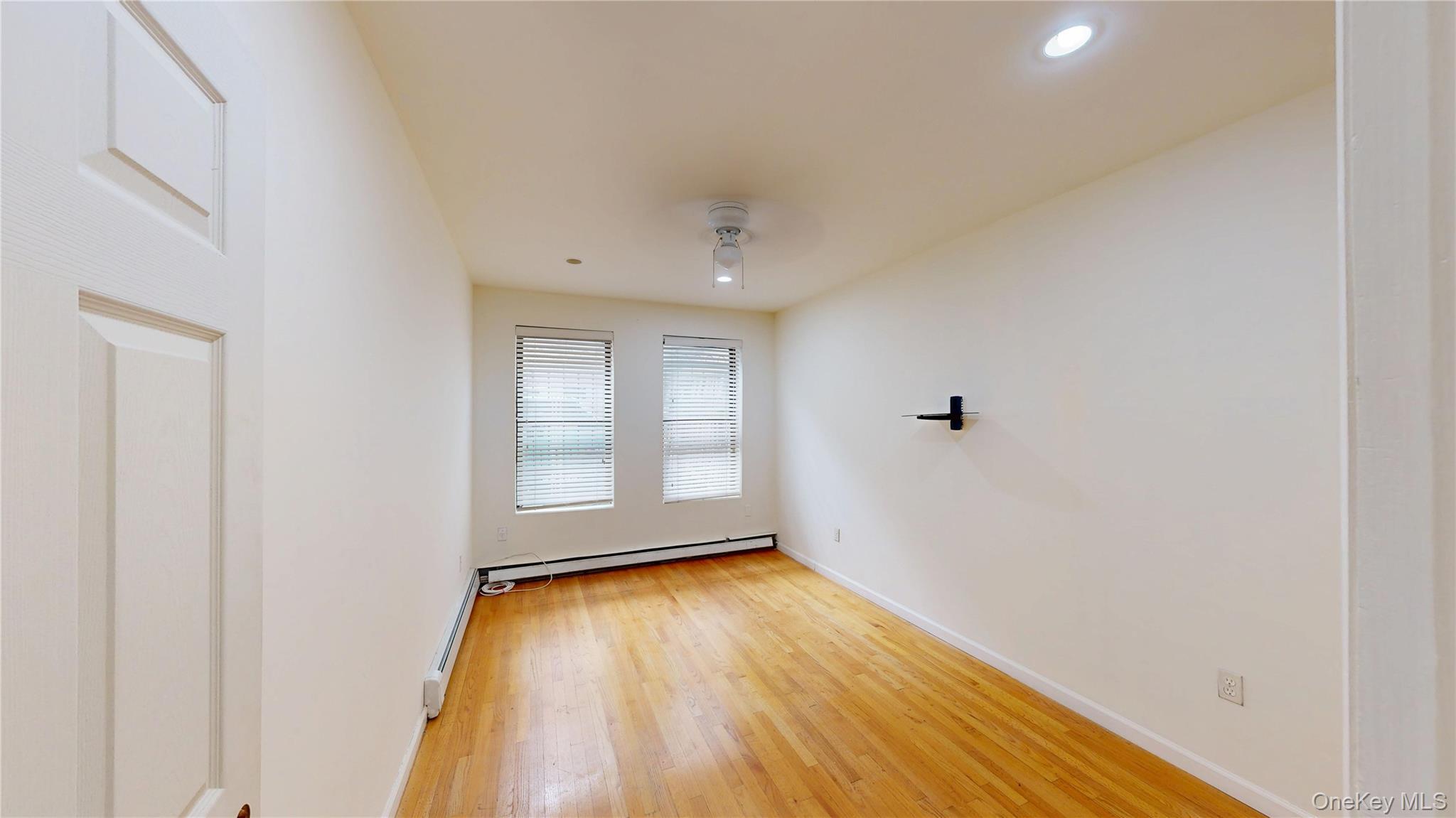 Single Family 3rd  Brooklyn, NY 11211, MLS-978567-33