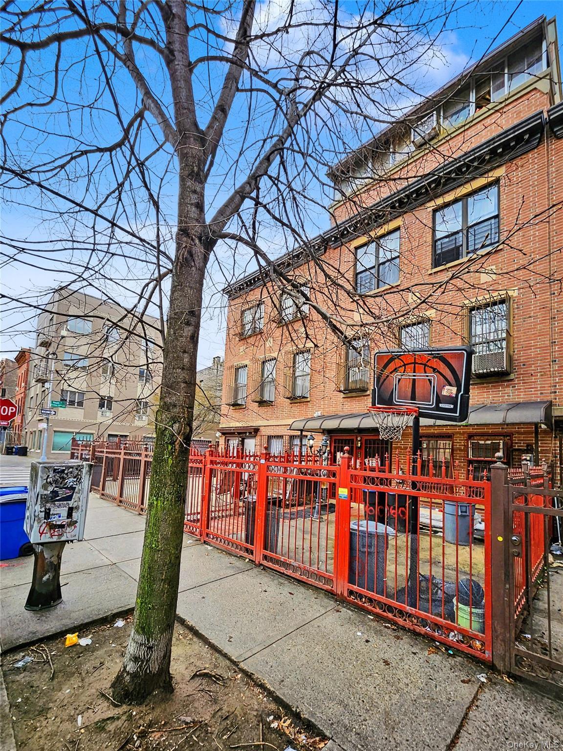 Single Family 3rd  Brooklyn, NY 11211, MLS-978567-6