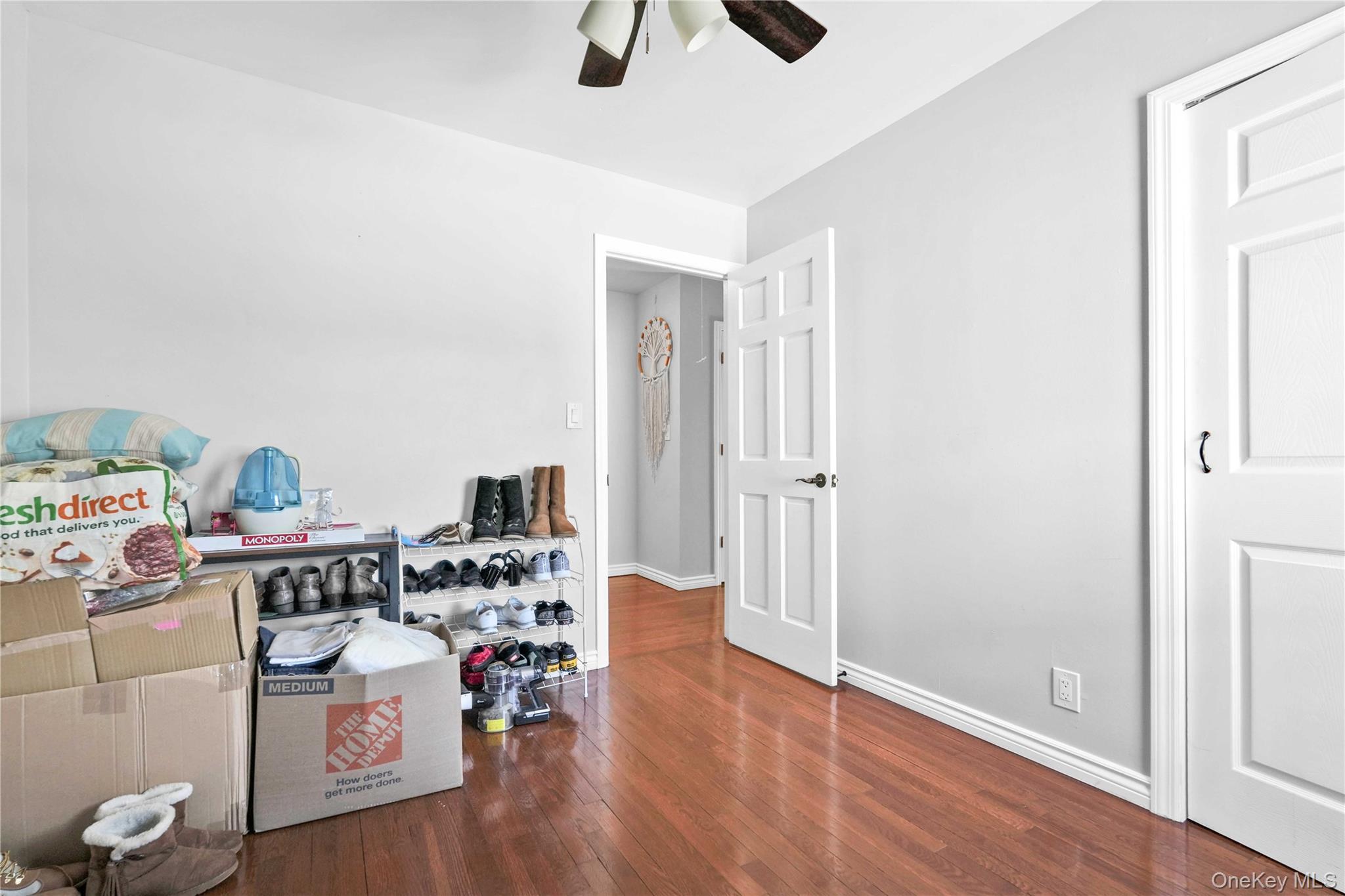Single Family Hawtree Creek Queens, NY 11420, MLS-978568-21