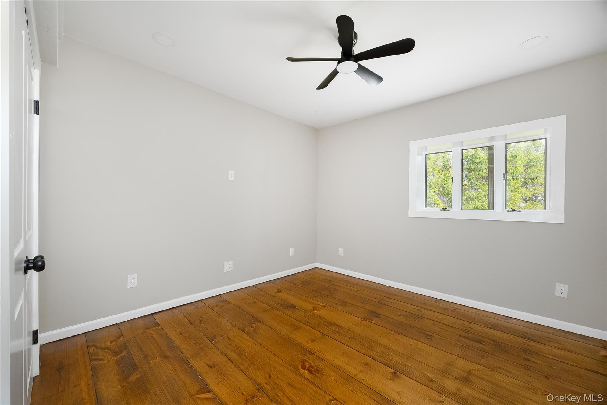 Single Family Pleasant Dutchess County, NY 12603, MLS-978570-16