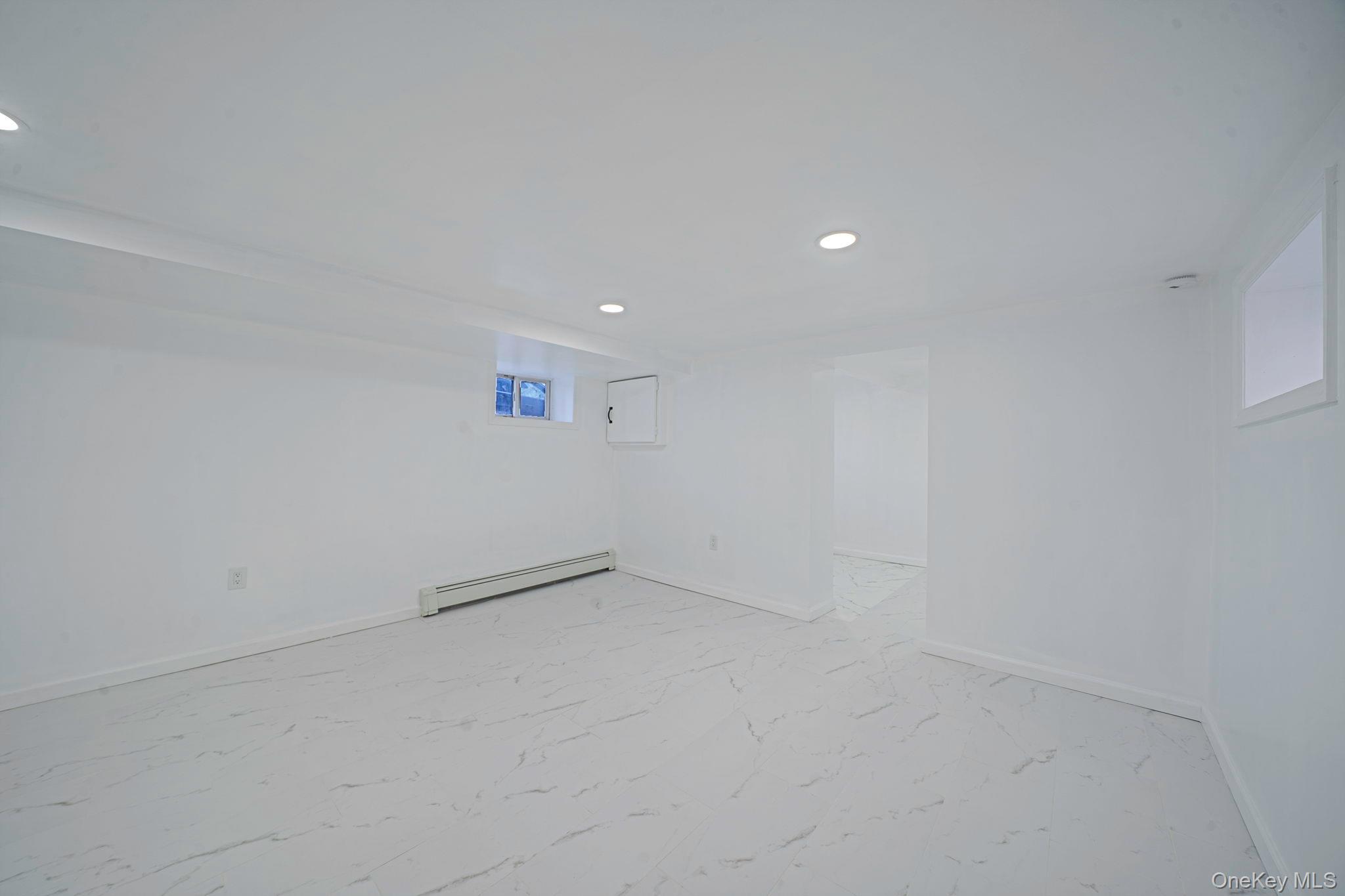 Single Family Southern  Nassau County, NY 11553, MLS-978573-16