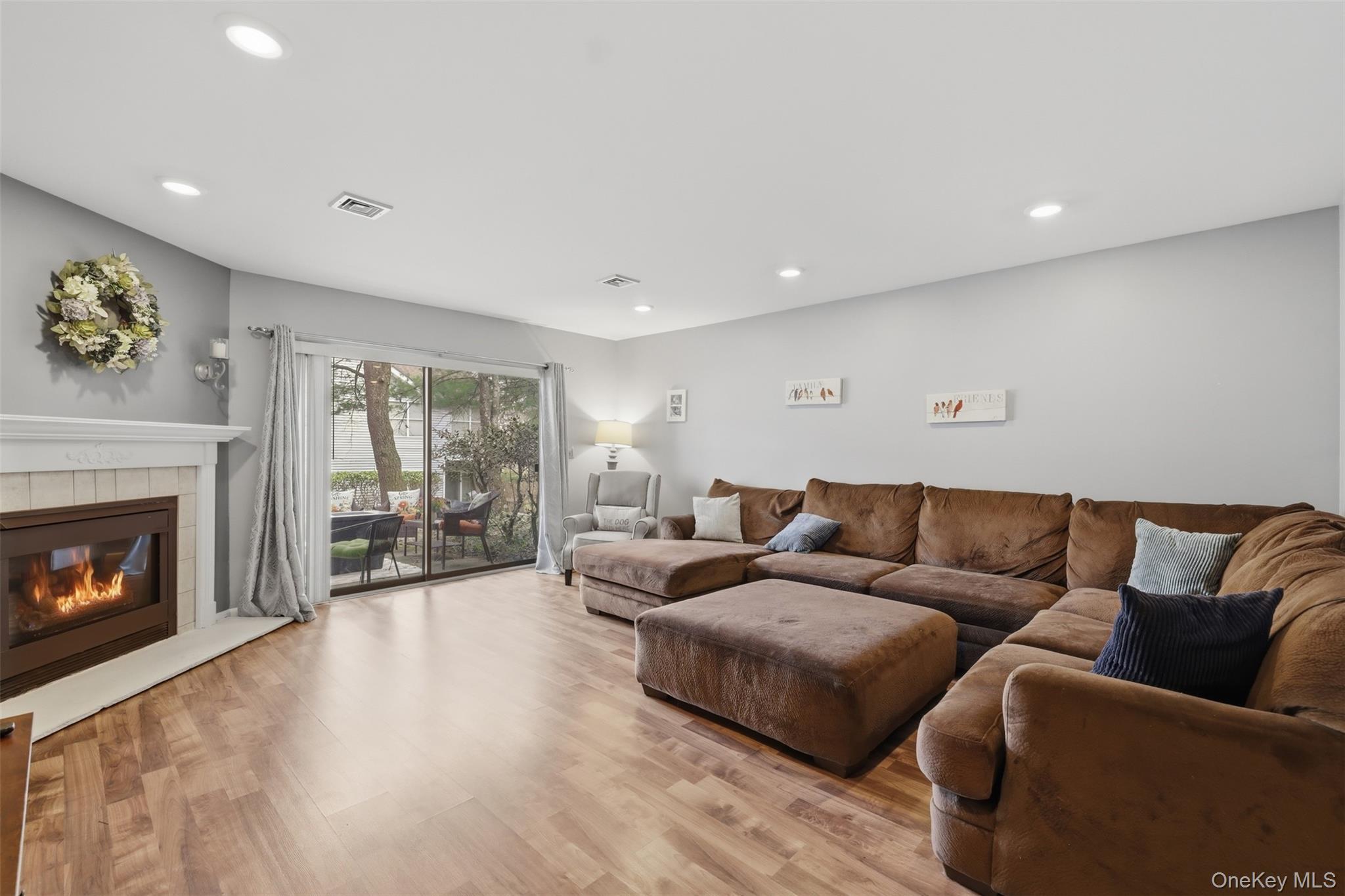 Condo Deer Ct  Orange County, NY 10940, MLS-978576-4