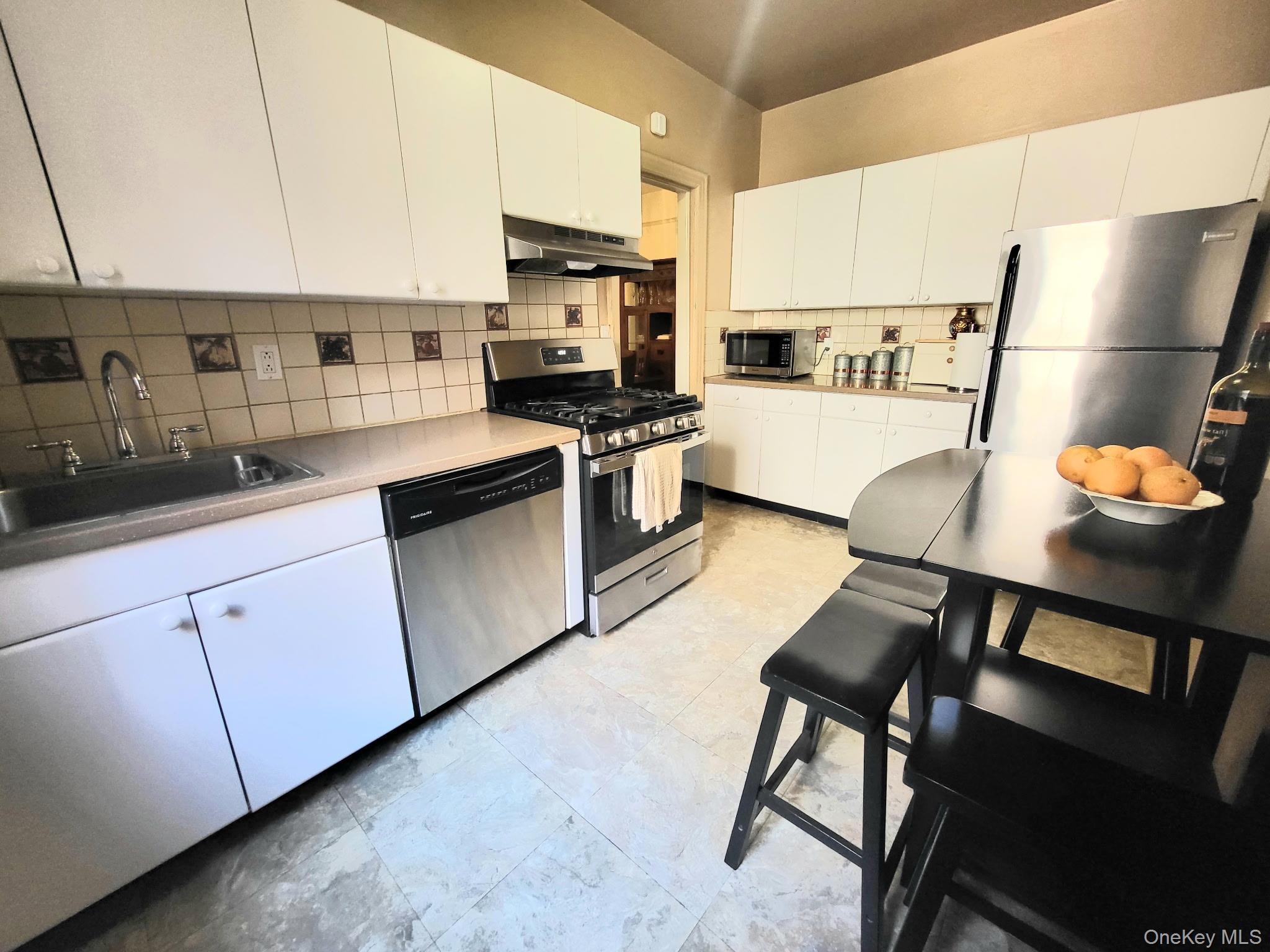 Coop 82nd  Queens, NY 11372, MLS-978607-5