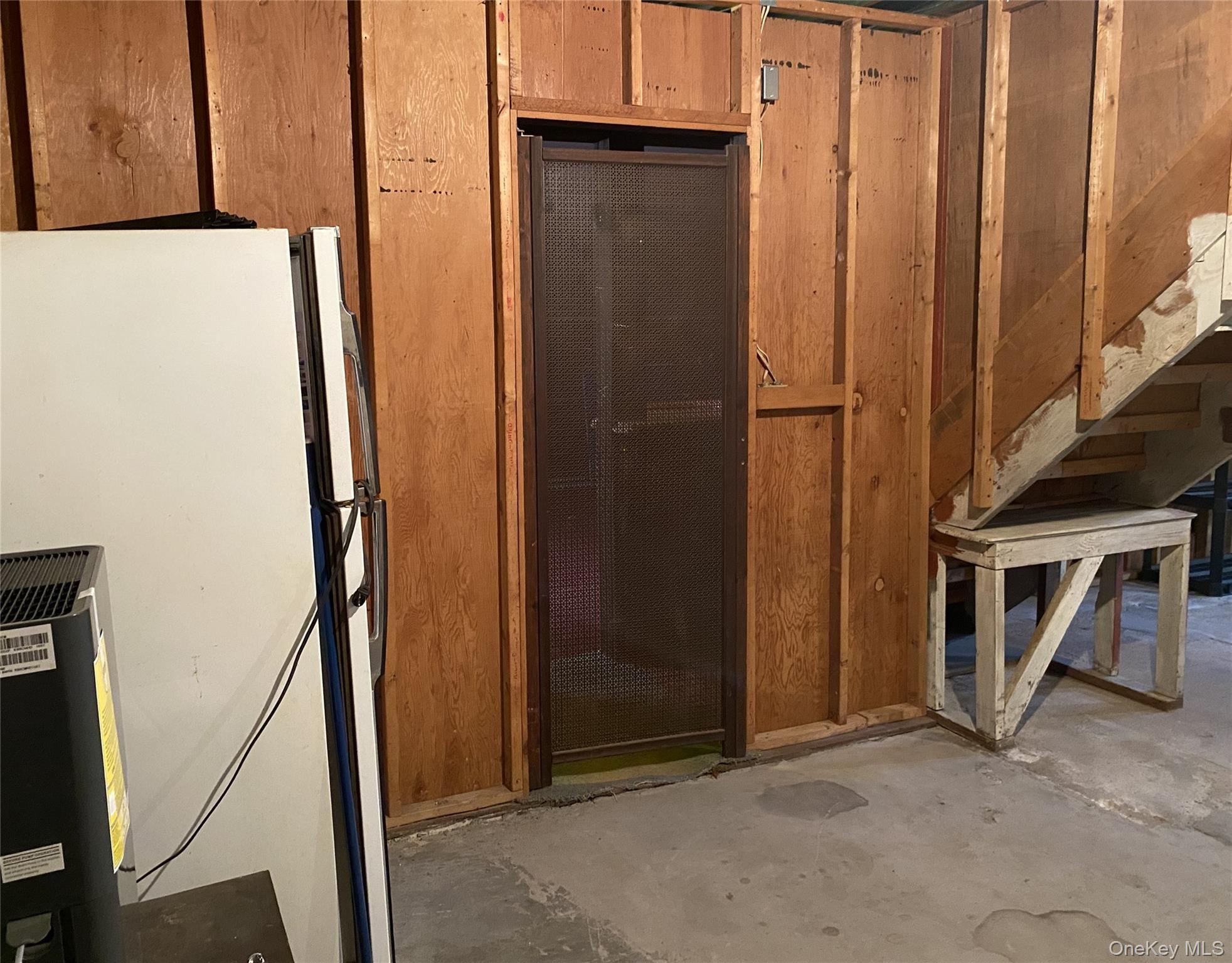 Single Family Terrance  Ulster County, NY 12401, MLS-978622-30