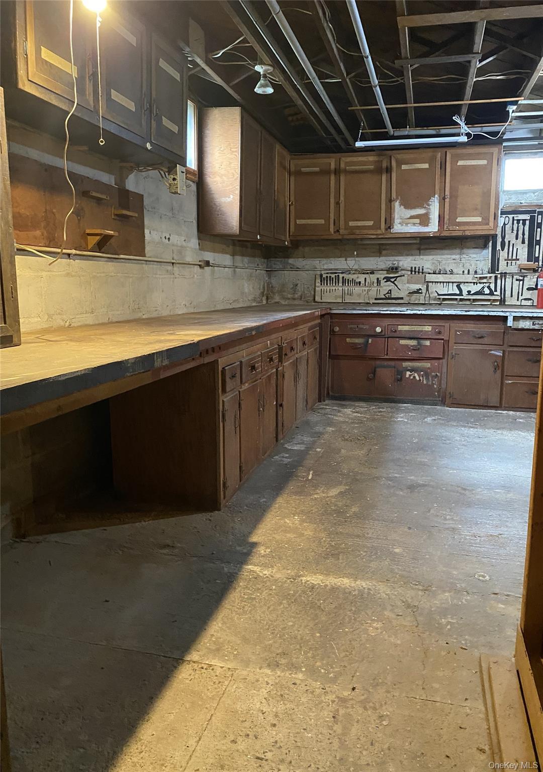 Single Family Terrance  Ulster County, NY 12401, MLS-978622-31