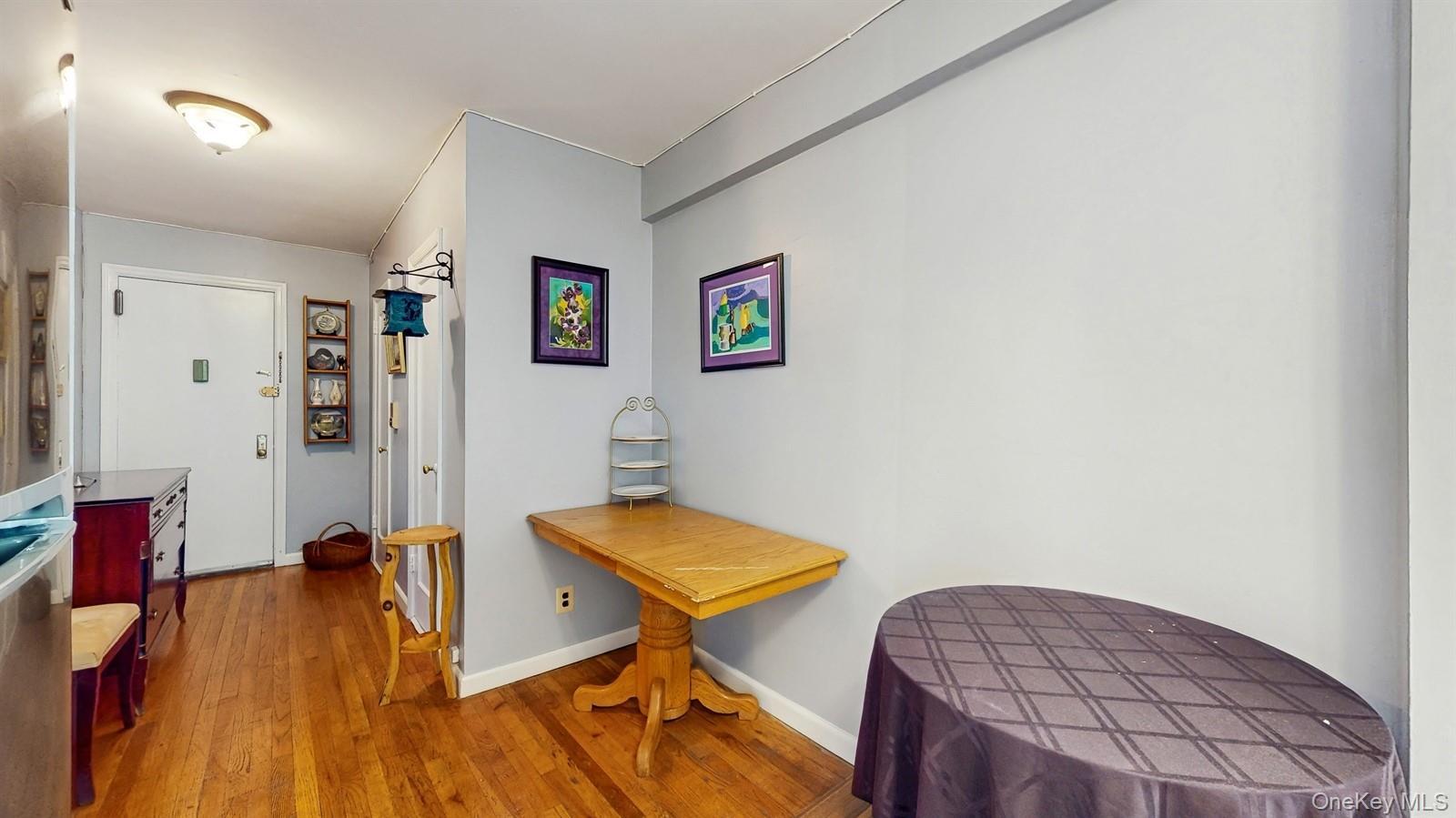 Coop Bronx River Westchester County, NY 10708, MLS-978629-10