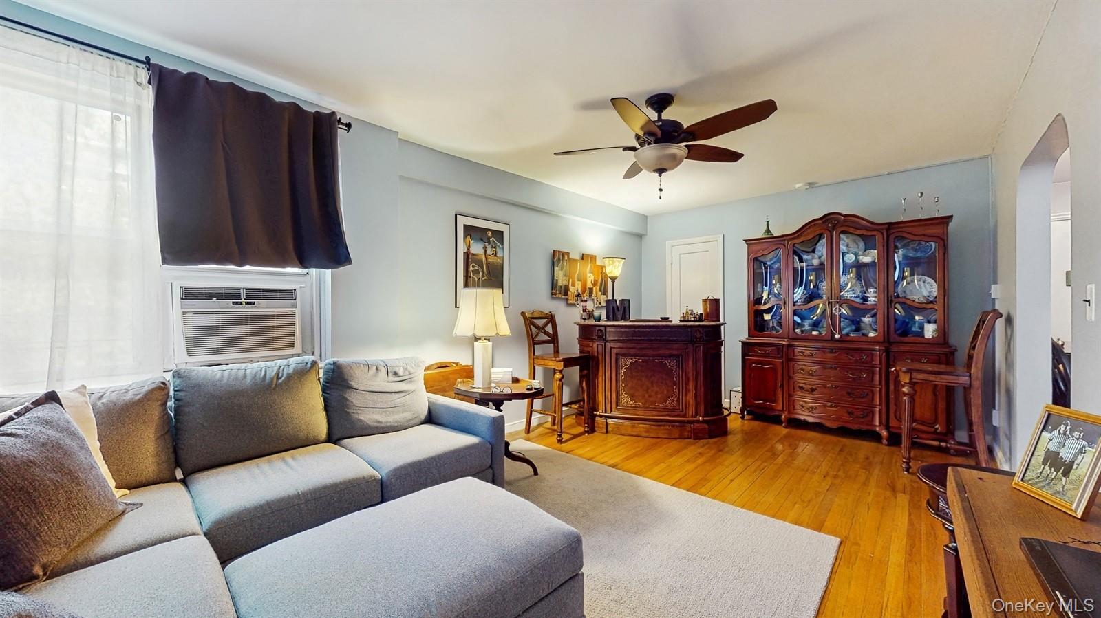 Coop Bronx River Westchester County, NY 10708, MLS-978629-3