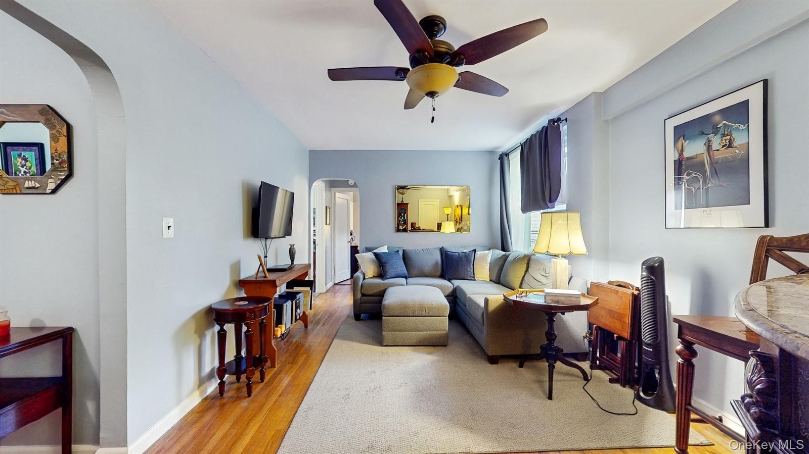 Coop Bronx River Westchester County, NY 10708, MLS-978629-4