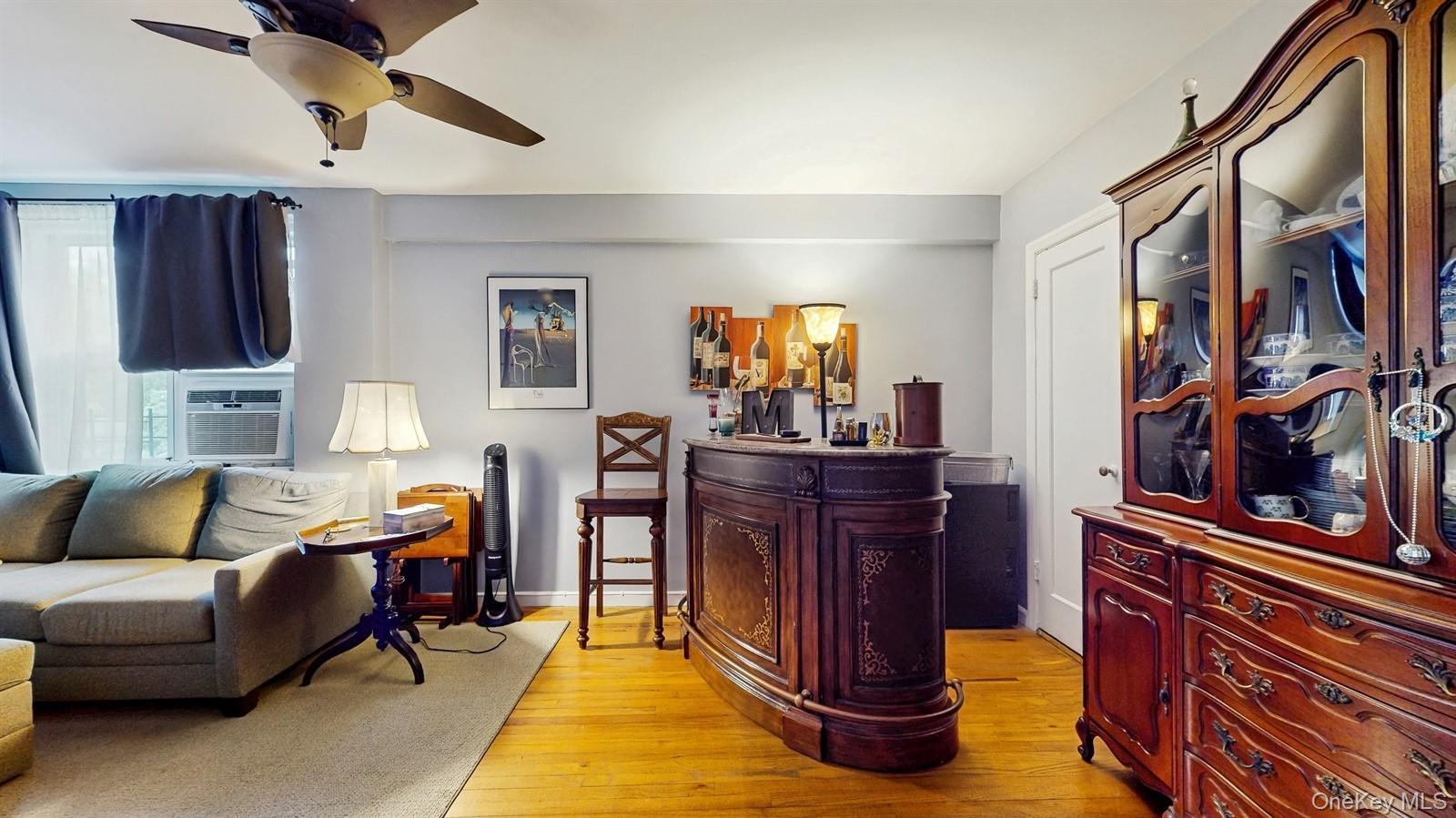 Coop Bronx River Westchester County, NY 10708, MLS-978629-5