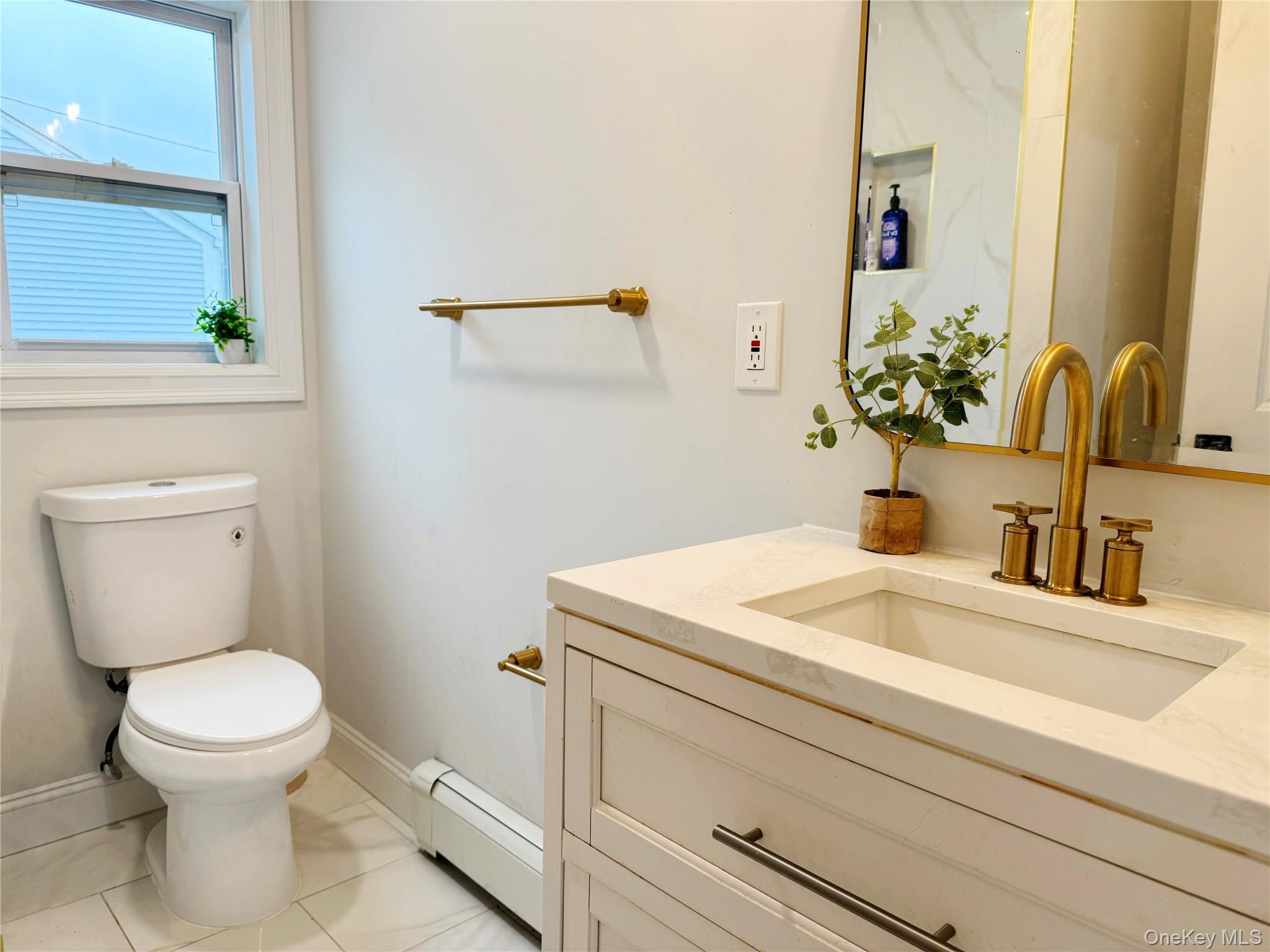 Single Family Hancock  Suffolk County, NY 11717, MLS-978630-13