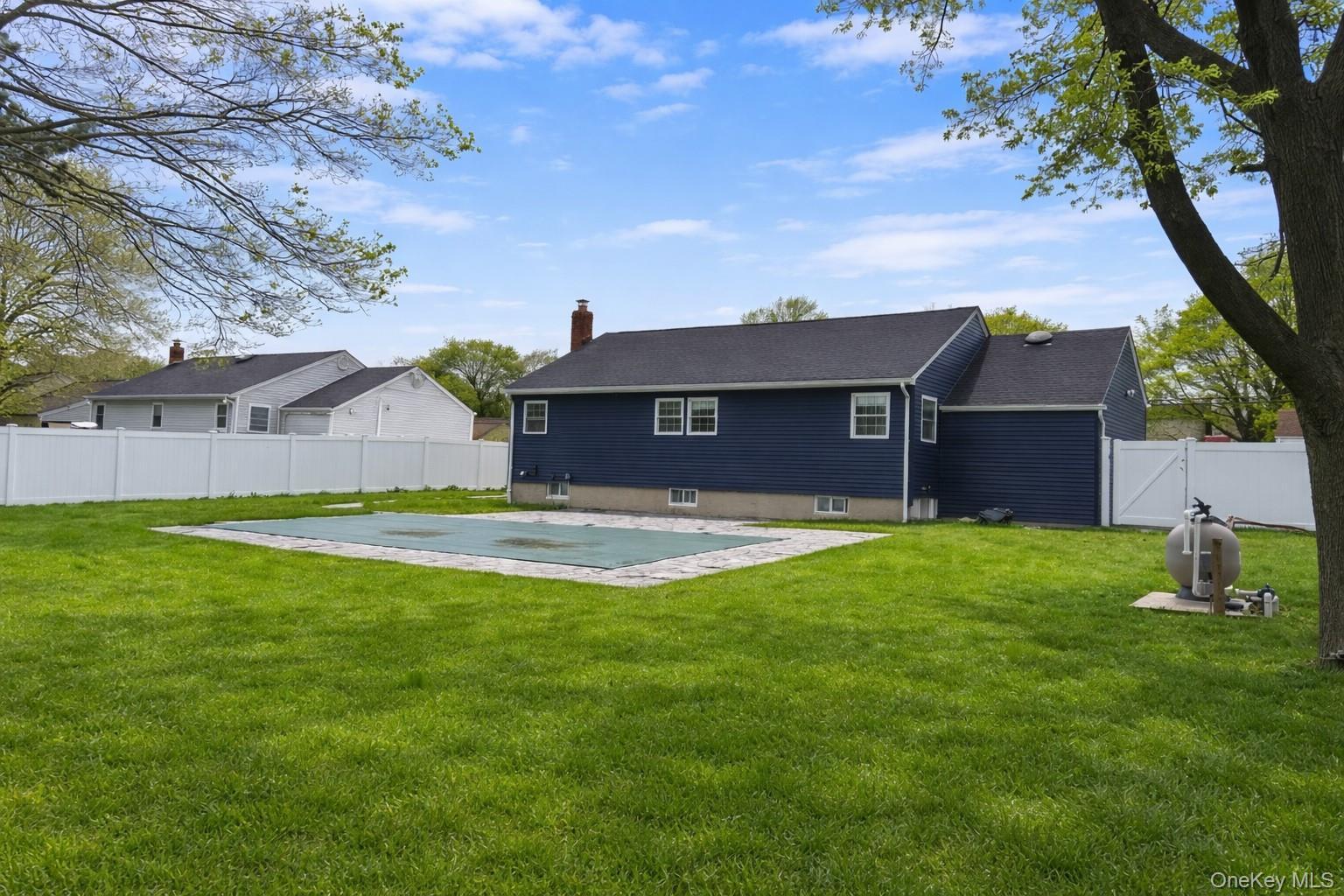 Single Family Hancock  Suffolk County, NY 11717, MLS-978630-20