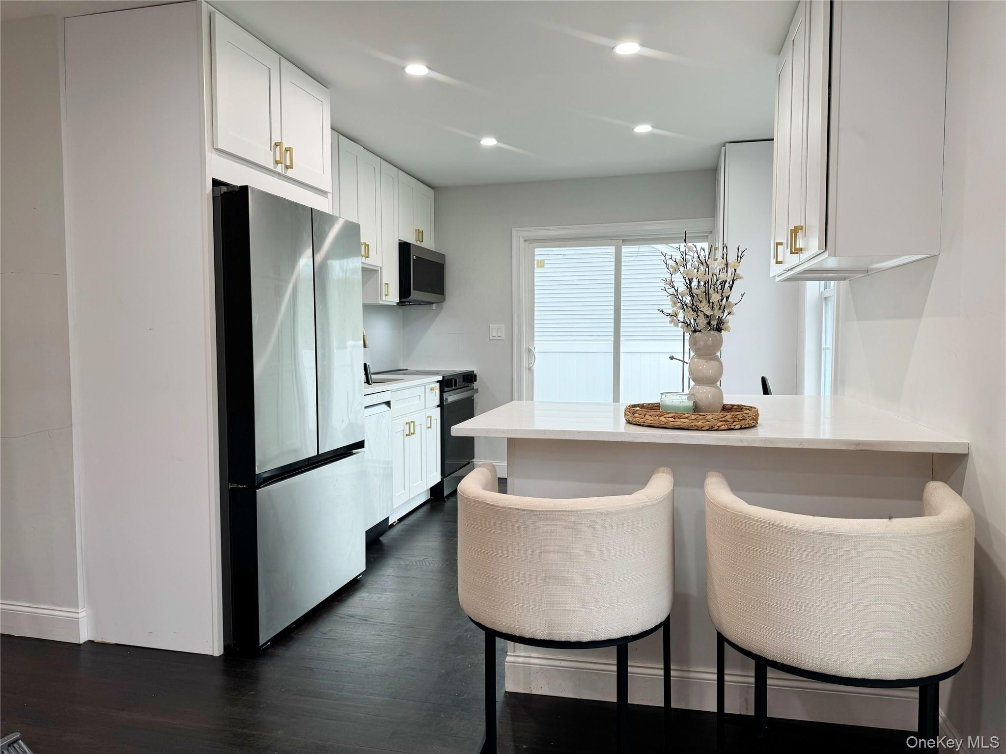 Single Family Hancock  Suffolk County, NY 11717, MLS-978630-6