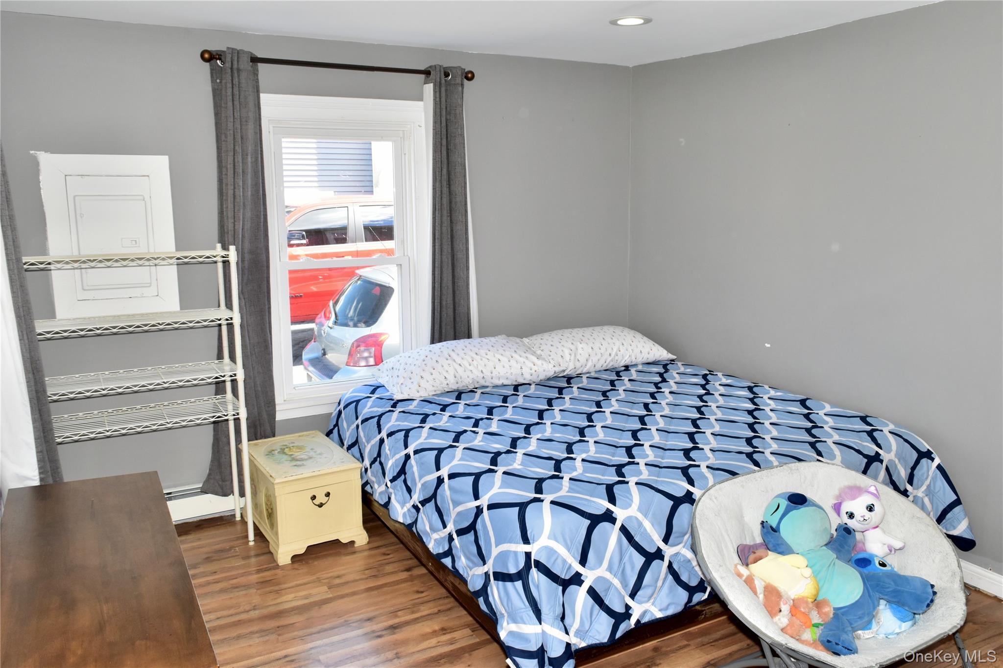 Single Family Pearl  Suffolk County, NY 11772, MLS-978649-27